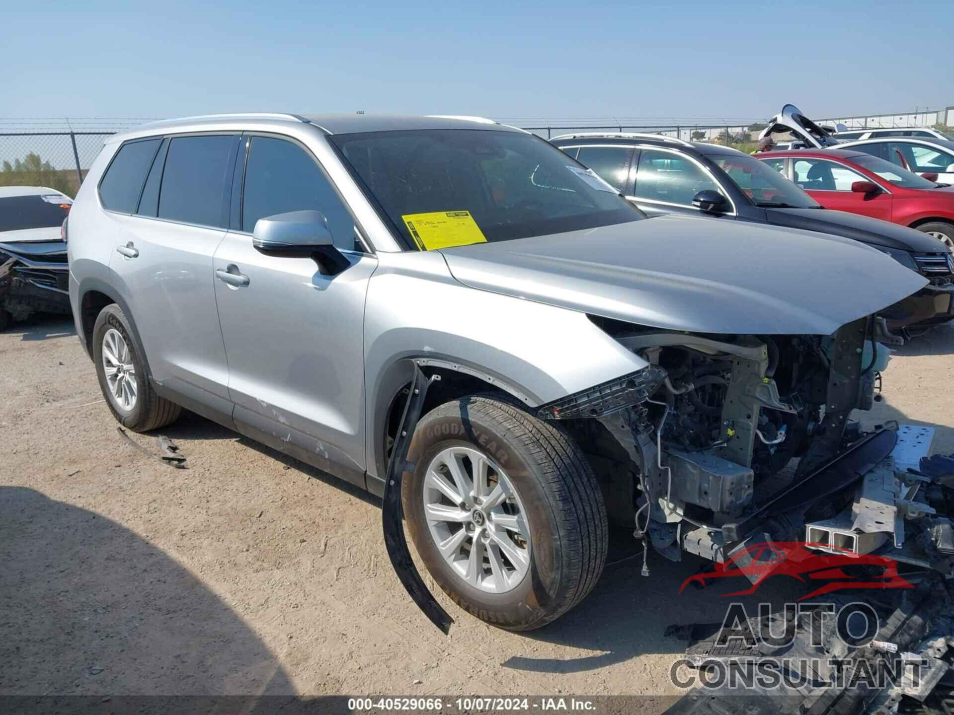 TOYOTA GRAND HIGHLANDER 2024 - 5TDAAAA56RS002492