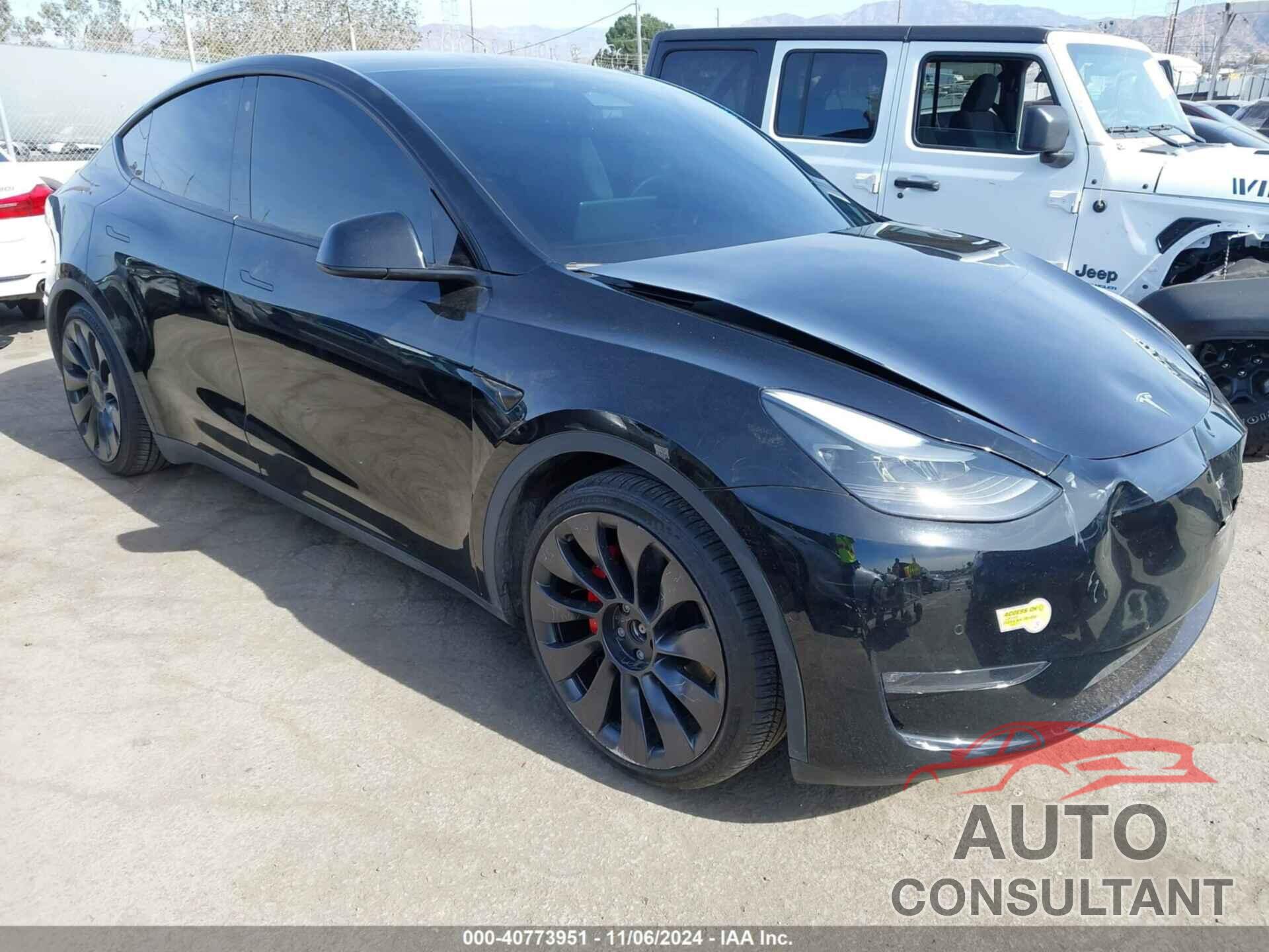 TESLA MODEL Y 2022 - 7SAYGDEF9NF522141