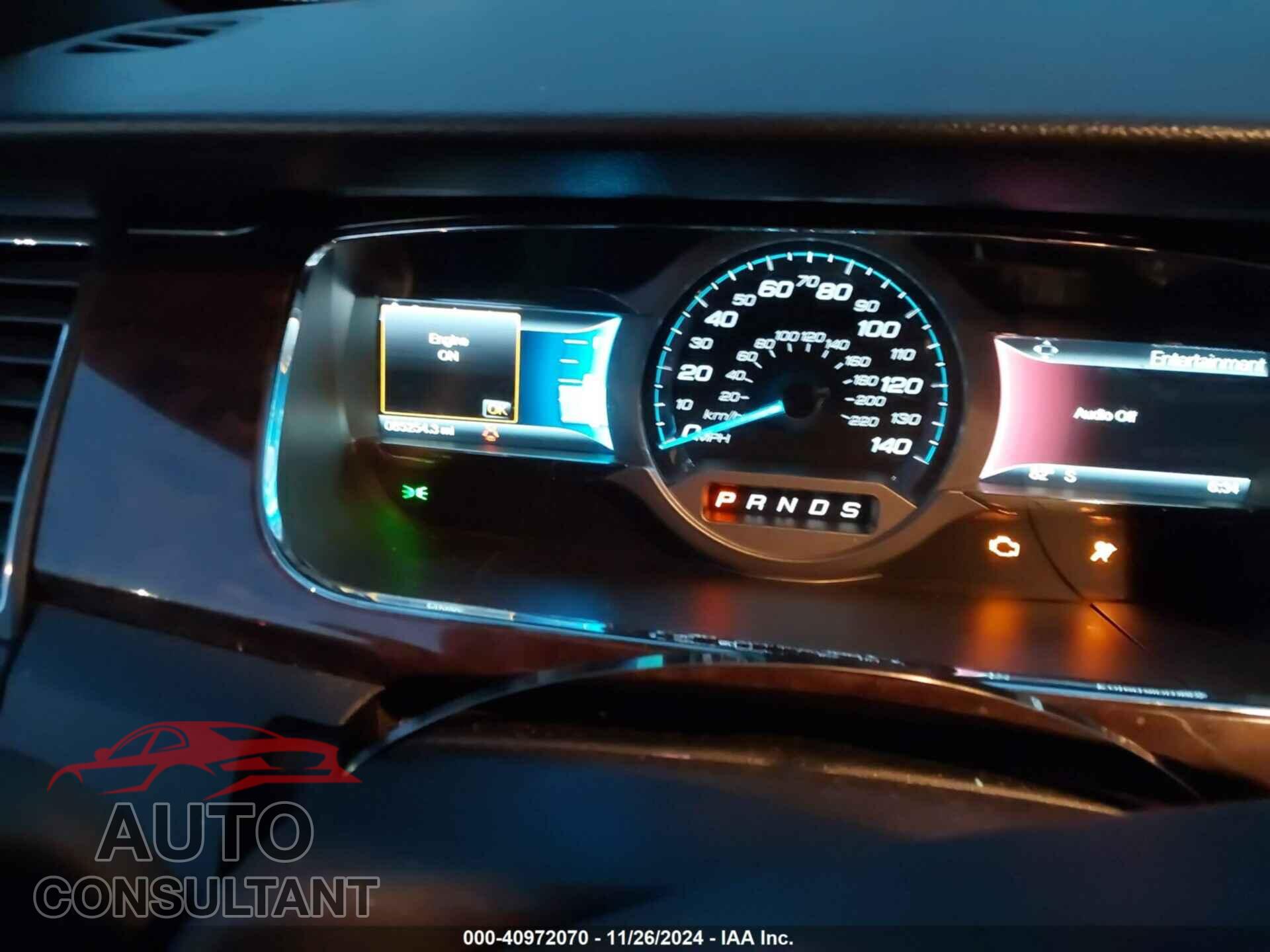 FORD TAURUS 2017 - 1FAHP2F86HG104623