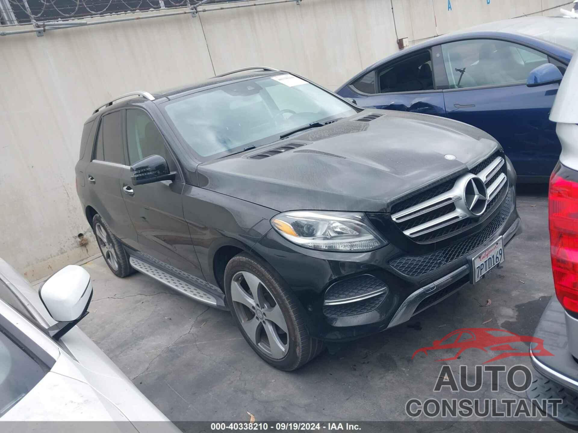MERCEDES-BENZ GLE 350 2016 - 4JGDA5JB8GA702840