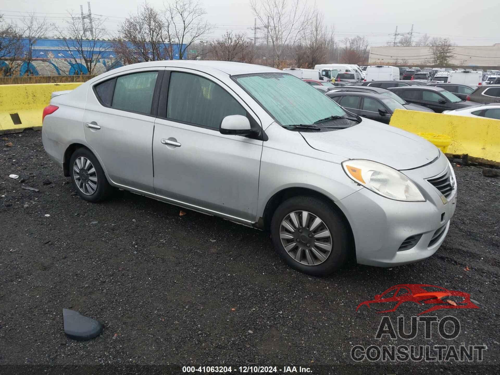 NISSAN VERSA 2014 - 3N1CN7AP5EL815052