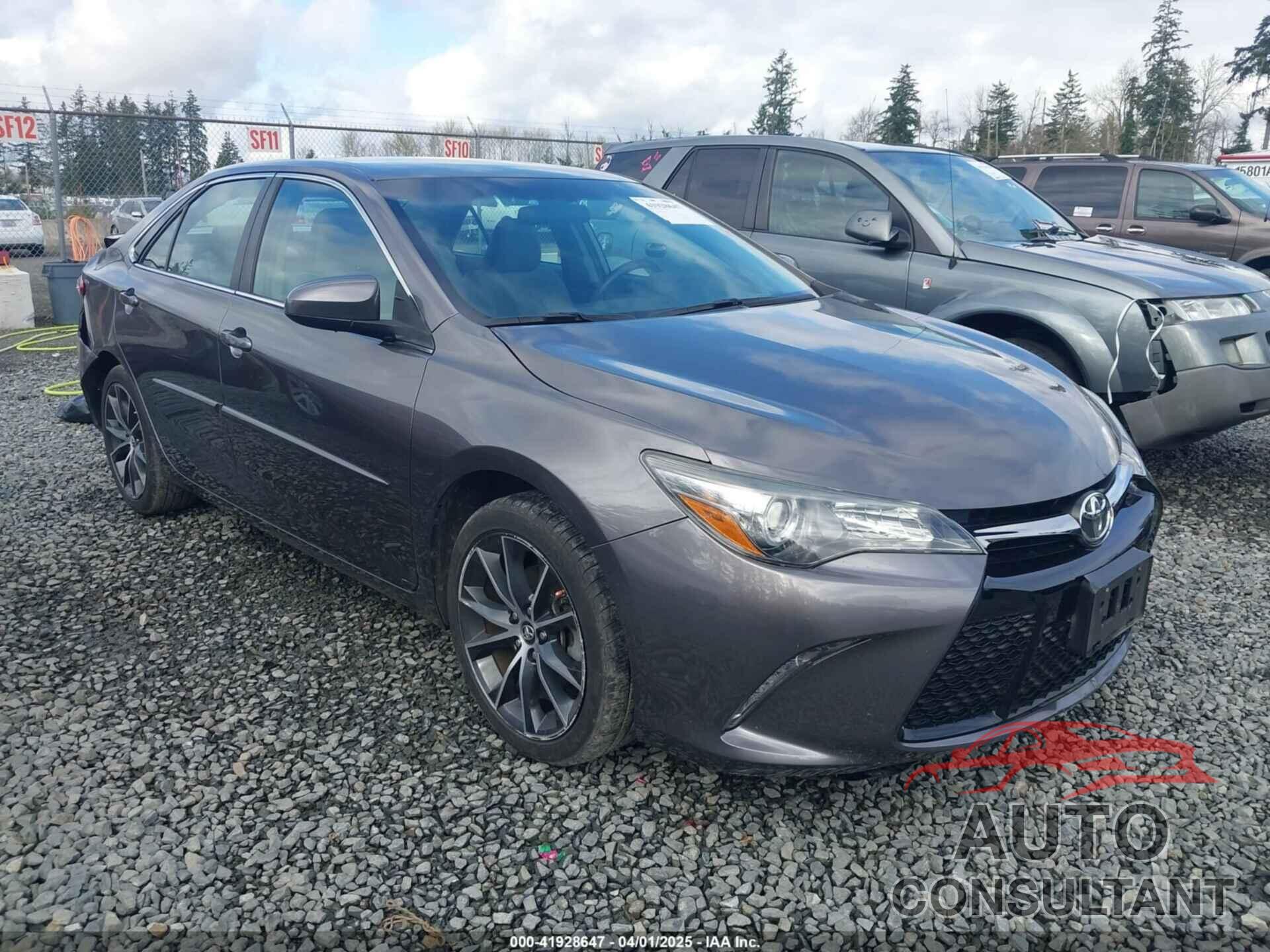TOYOTA CAMRY 2017 - 4T1BF1FK7HU447950