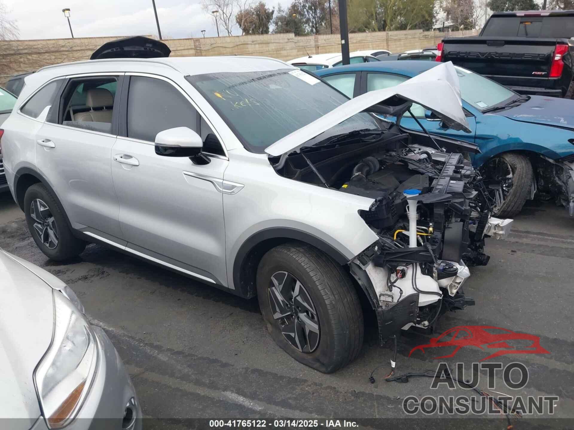 KIA SORENTO HYBRID 2023 - KNDRH4LG1P5156822