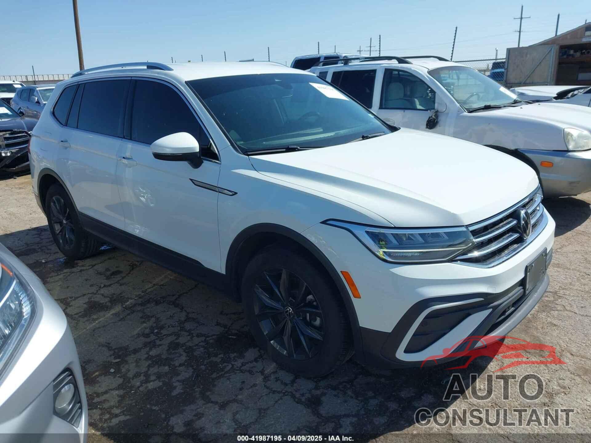 VOLKSWAGEN TIGUAN 2022 - 3VV3B7AX8NM025052
