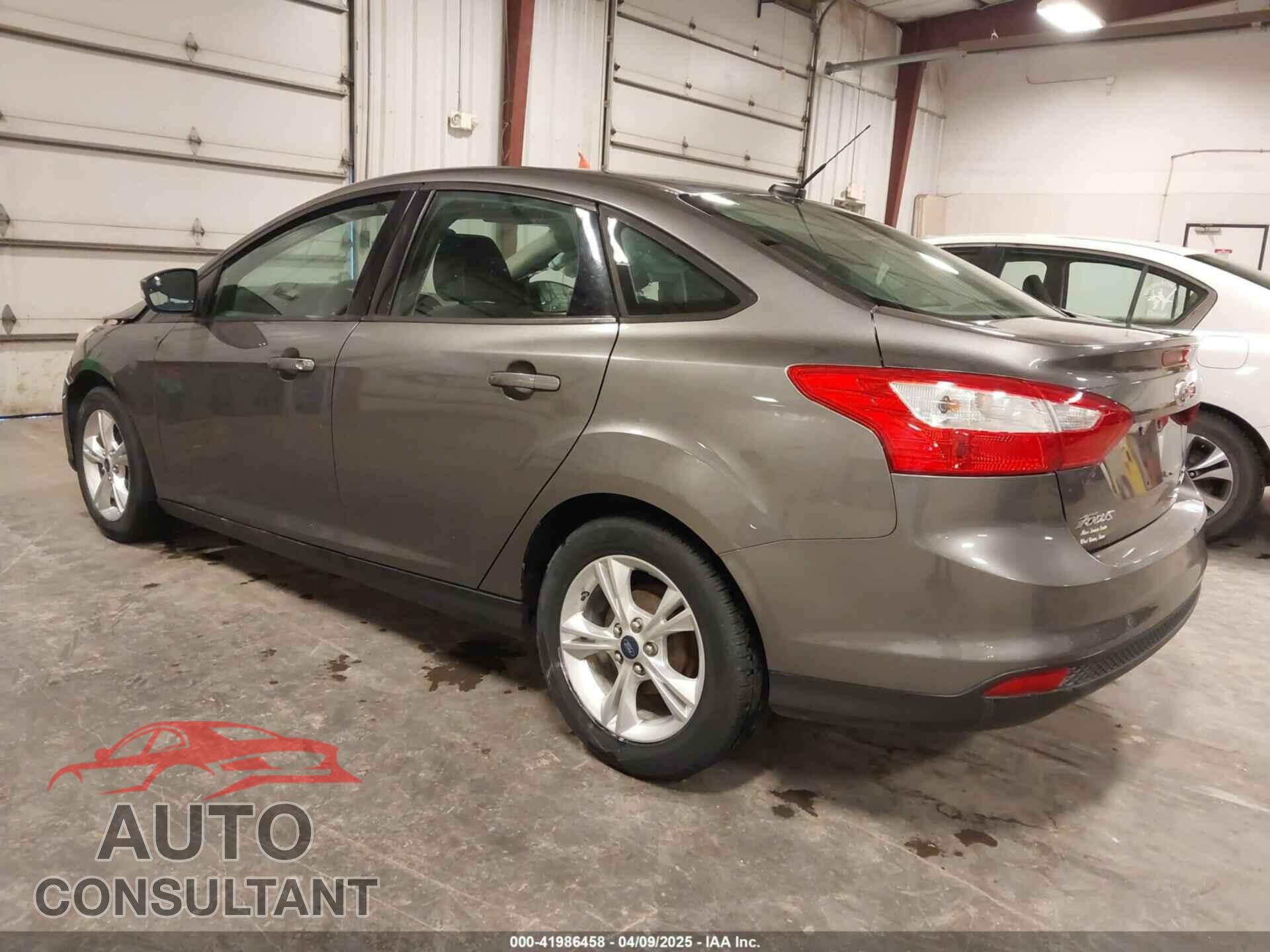 FORD FOCUS 2014 - 1FADP3F2XEL280190