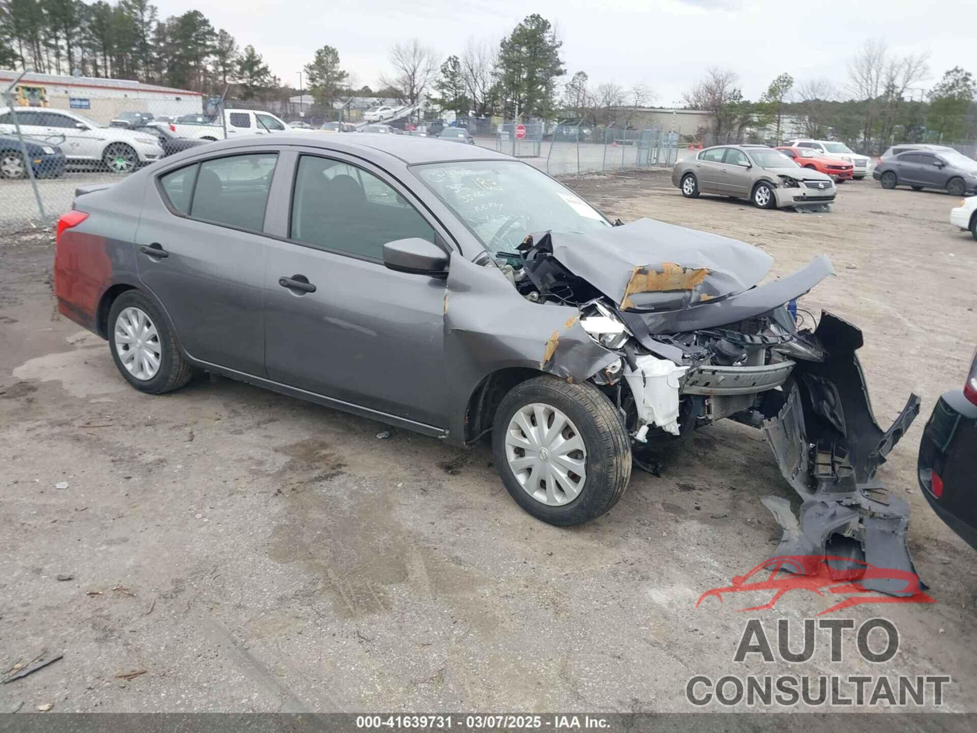 NISSAN VERSA 2019 - 3N1CN7APXKL802017