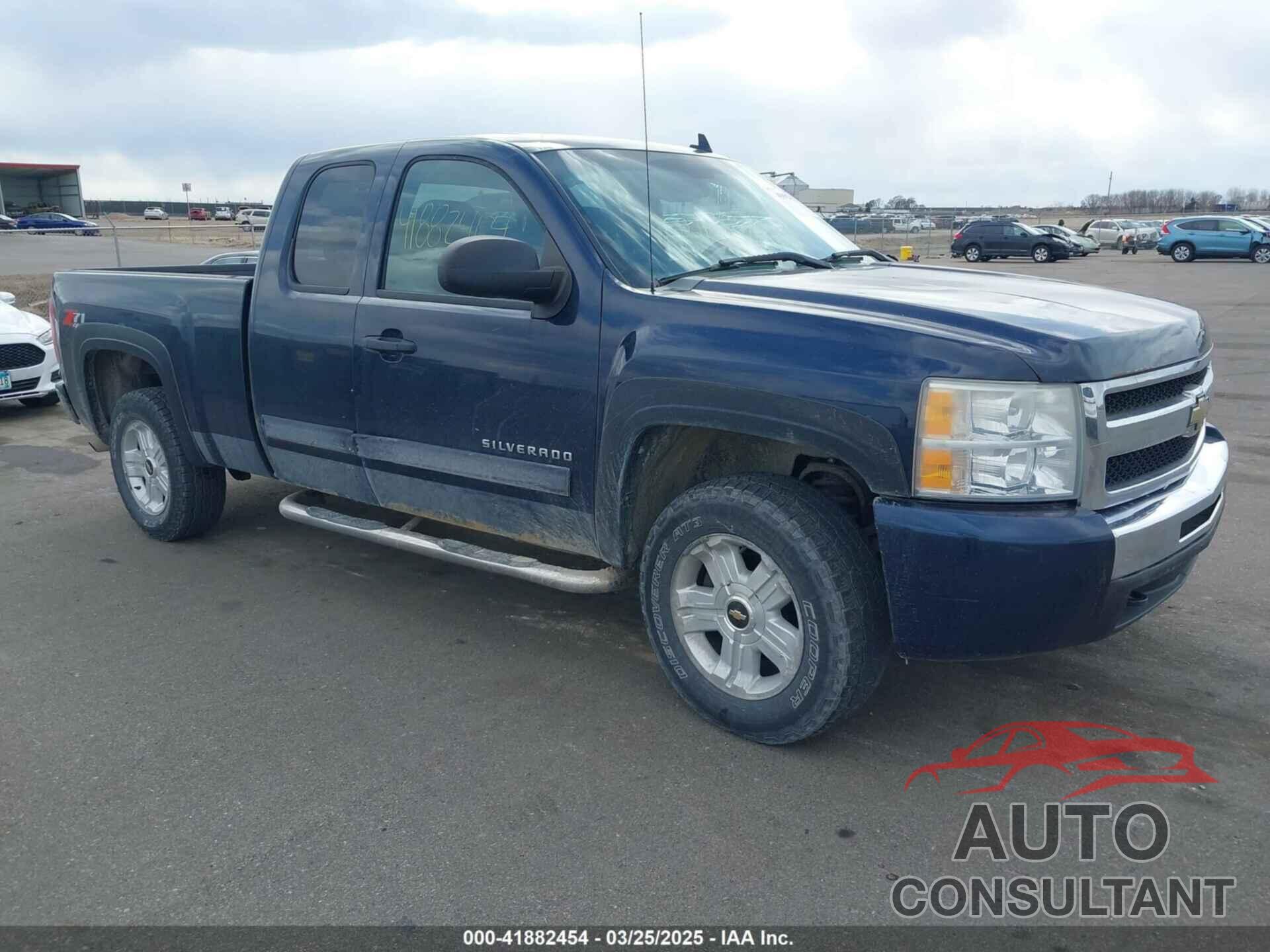 CHEVROLET SILVERADO 1500 2010 - 1GCSKSE39AZ271363