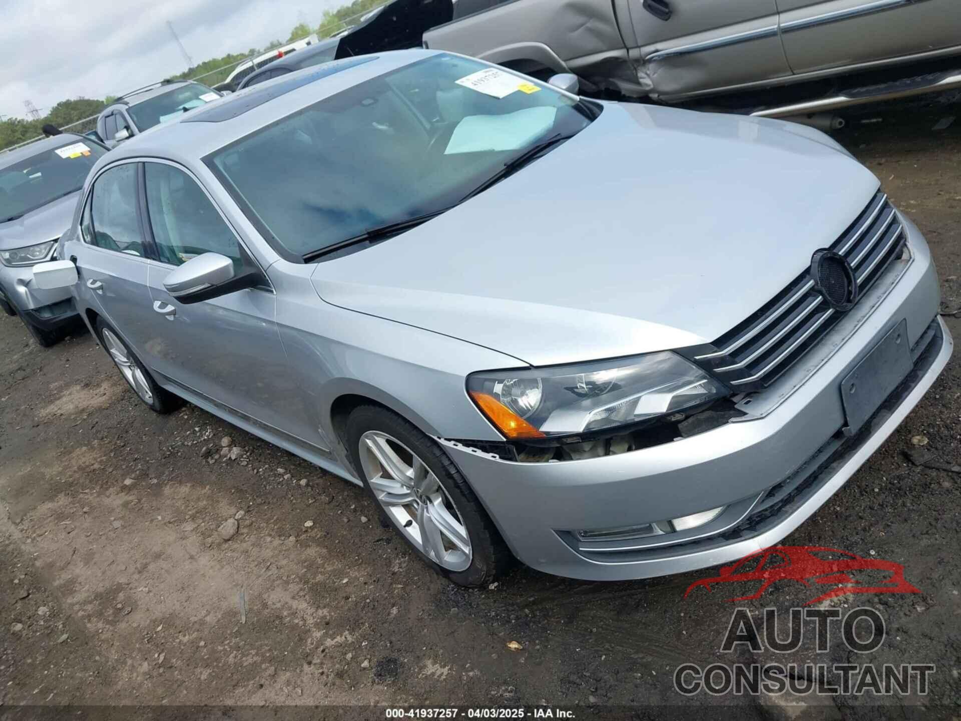 VOLKSWAGEN PASSAT 2015 - 1VWBT7A35FC050110