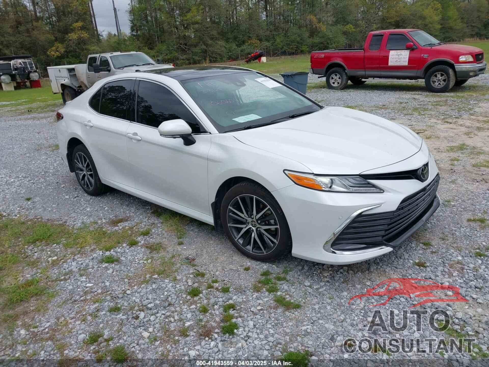 TOYOTA CAMRY 2022 - 4T1FZ1AK9NU060604