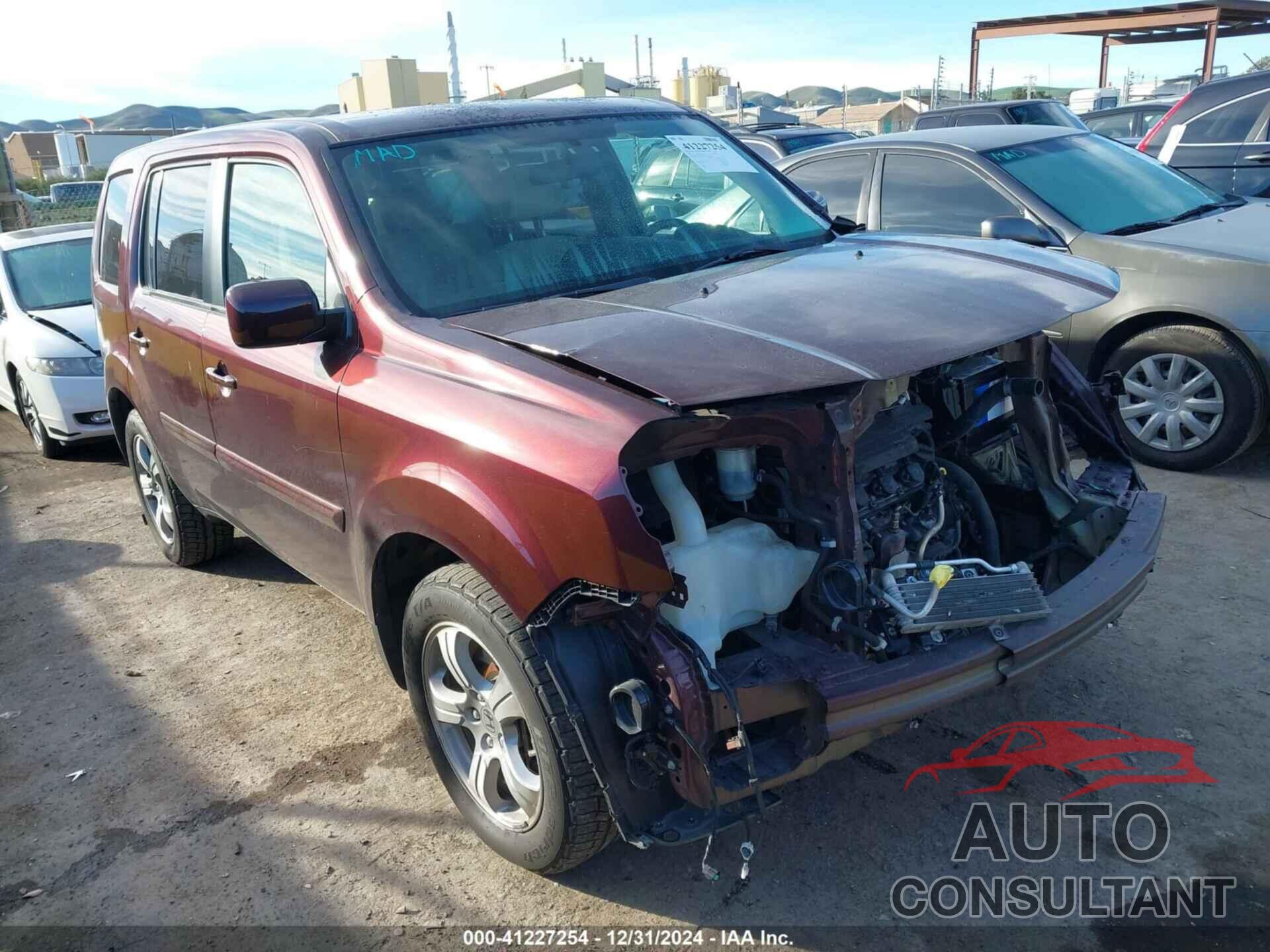 HONDA PILOT 2013 - 5FNYF4H4XDB083931