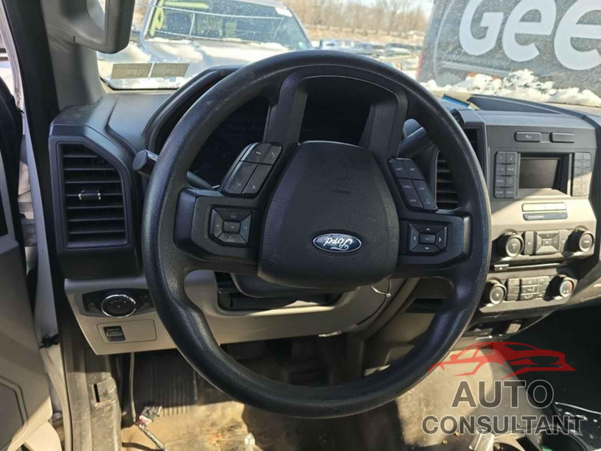 FORD F150 2016 - 1FTMF1C81GKD85073