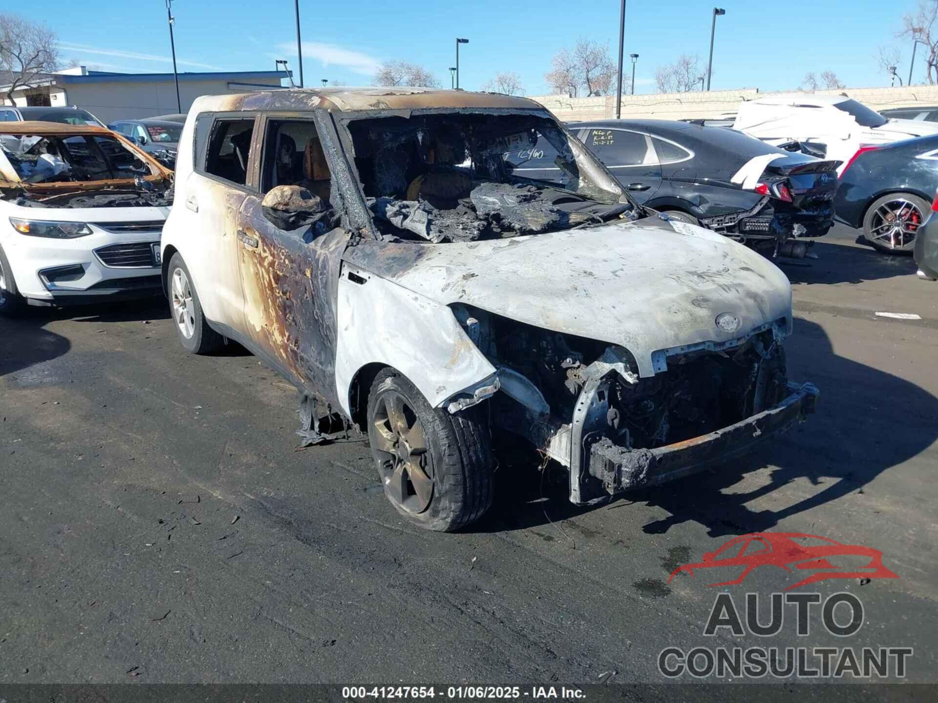 KIA SOUL 2017 - KNDJN2A25H7486535