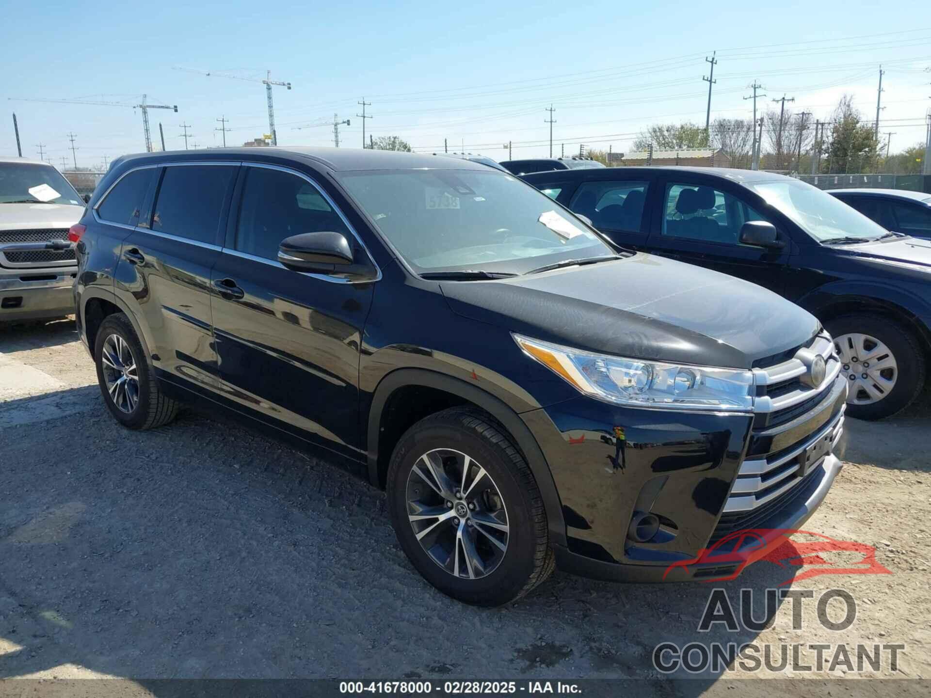 TOYOTA HIGHLANDER 2018 - 5TDZZRFH3JS265928