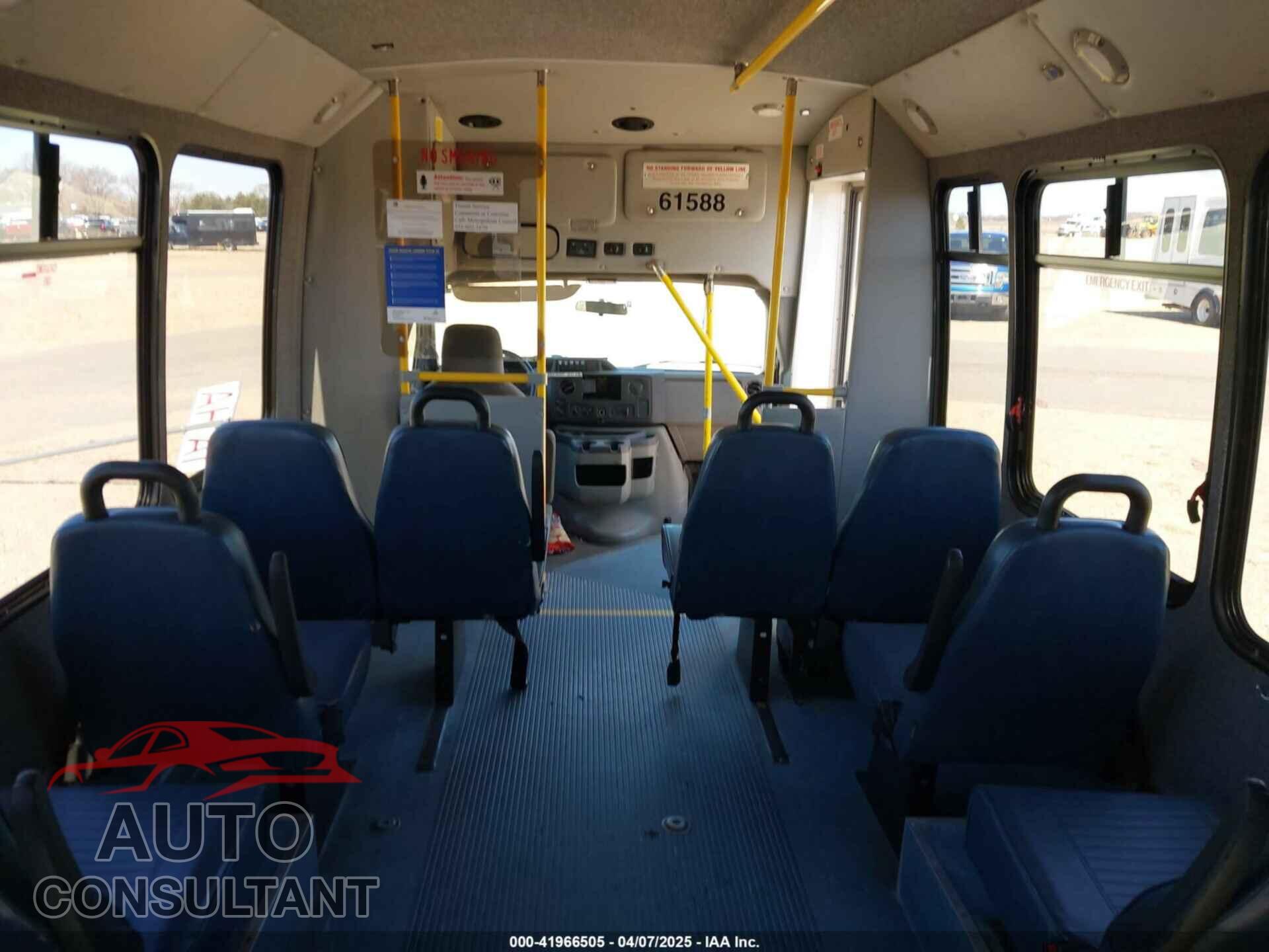 FORD E-450 CUTAWAY 2017 - 1FDFE4FS9HDC35363