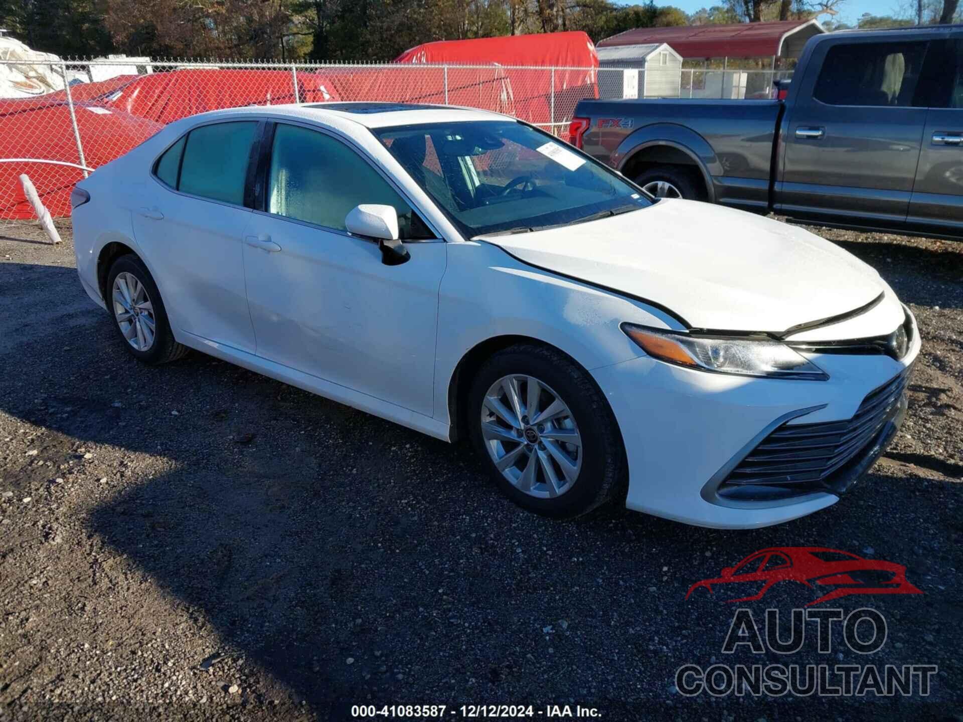 TOYOTA CAMRY 2024 - 4T1R11AK2RU255504