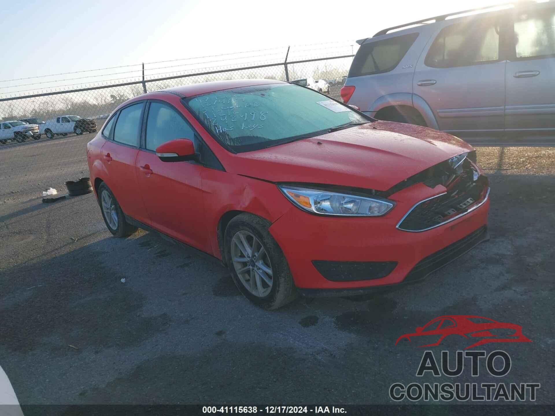 FORD FOCUS 2017 - 1FADP3F27HL242498