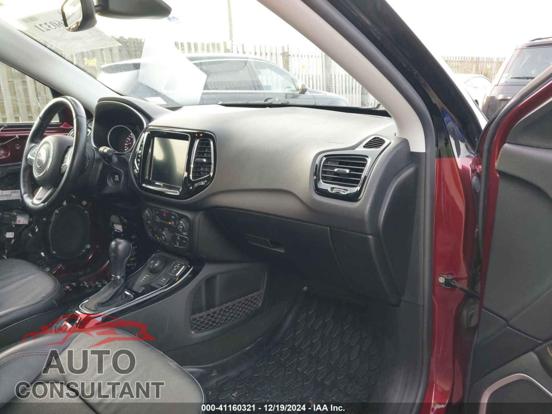 JEEP COMPASS 2021 - 3C4NJDCB8MT547324