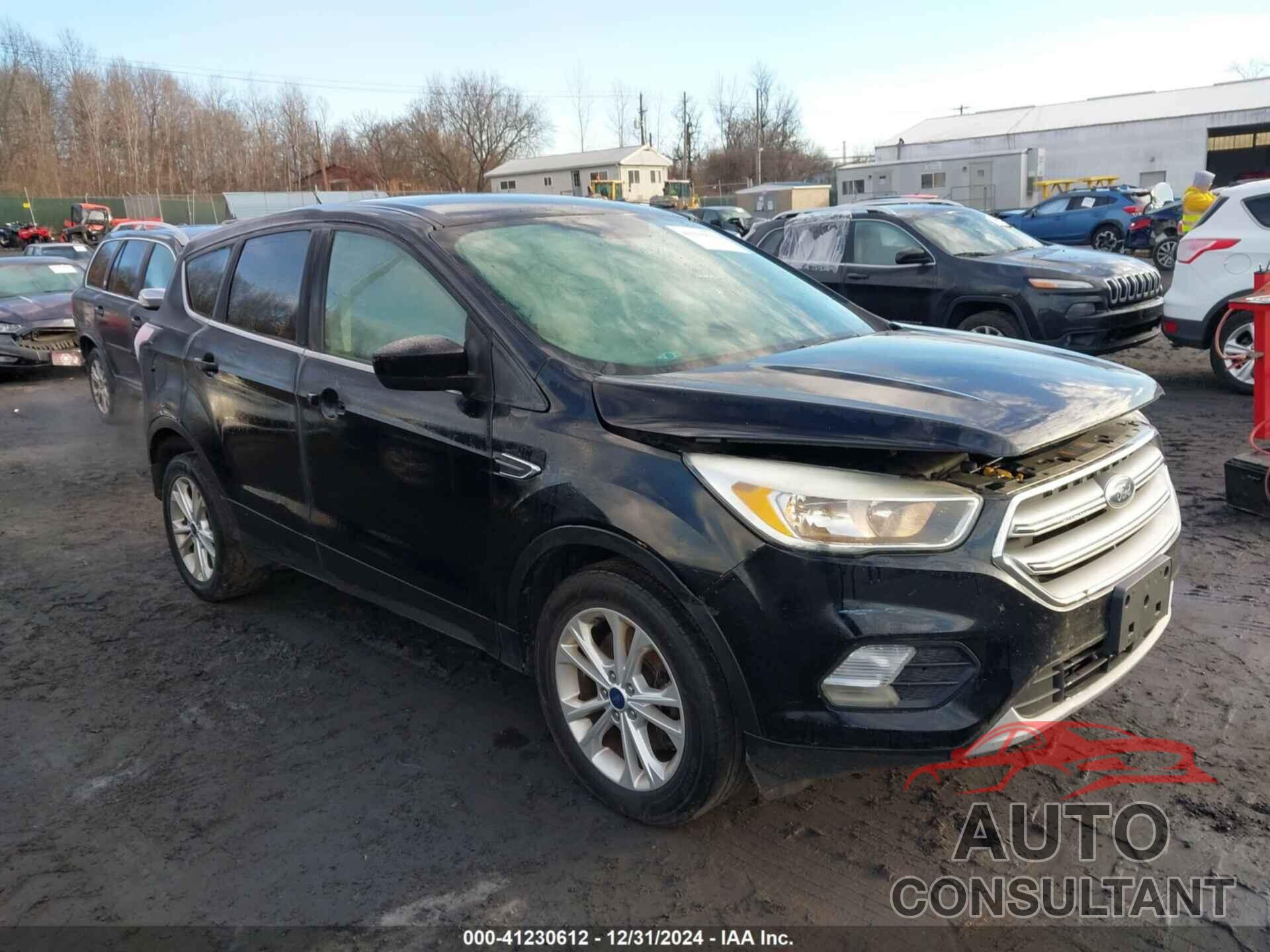 FORD ESCAPE 2017 - 1FMCU9G9XHUA51466