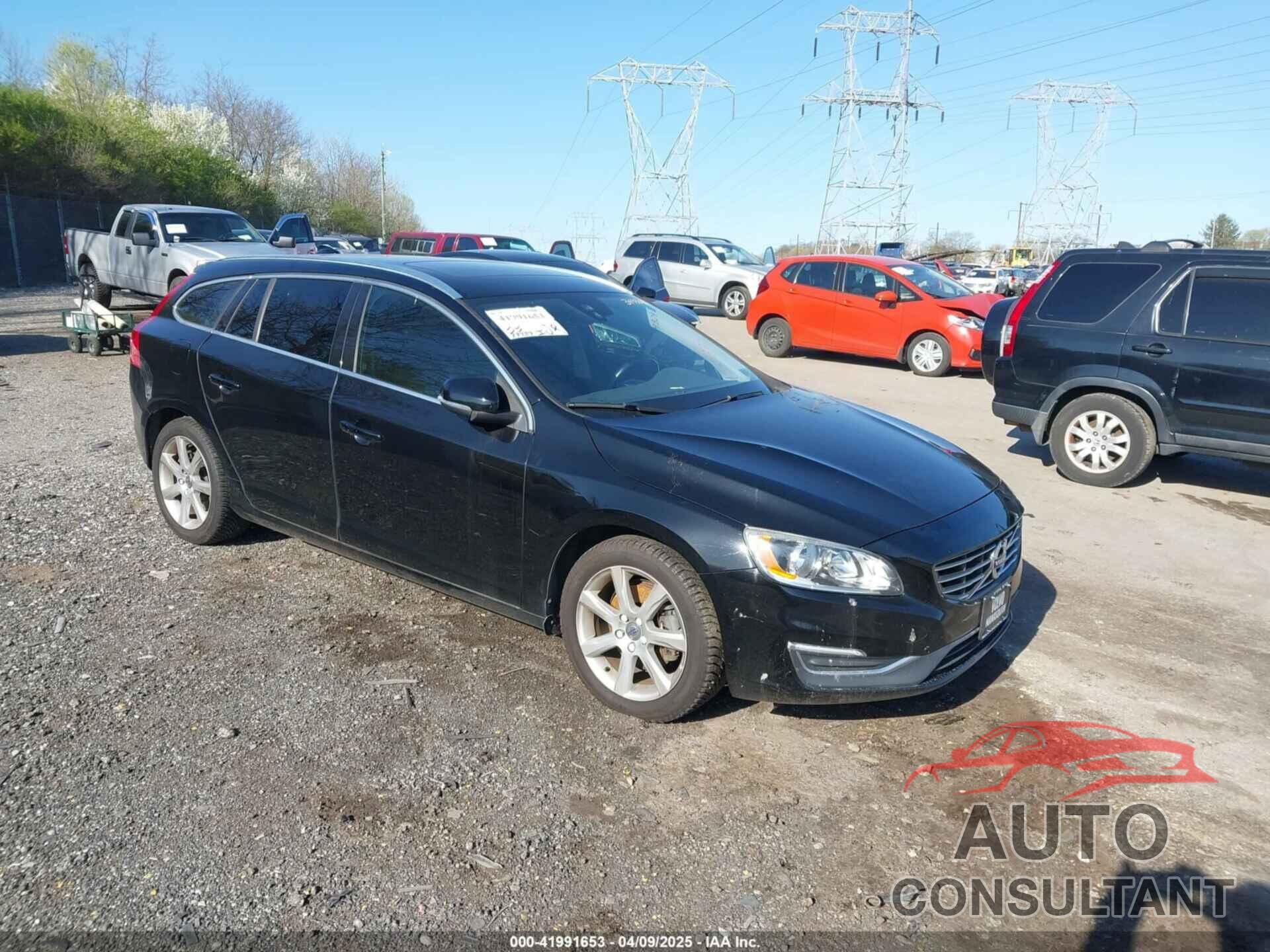 VOLVO V60 2017 - YV140MEK5H1349304