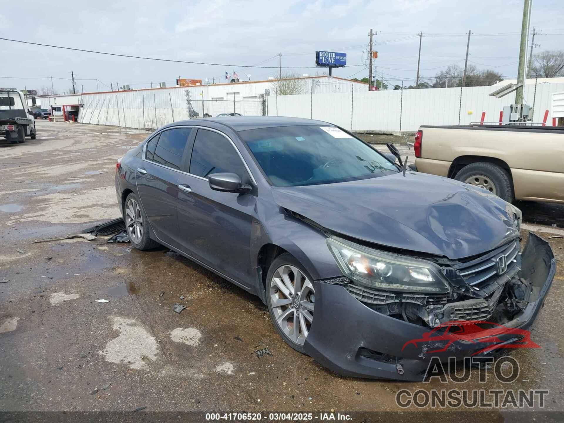 HONDA ACCORD 2013 - 1HGCR2F55DA081077