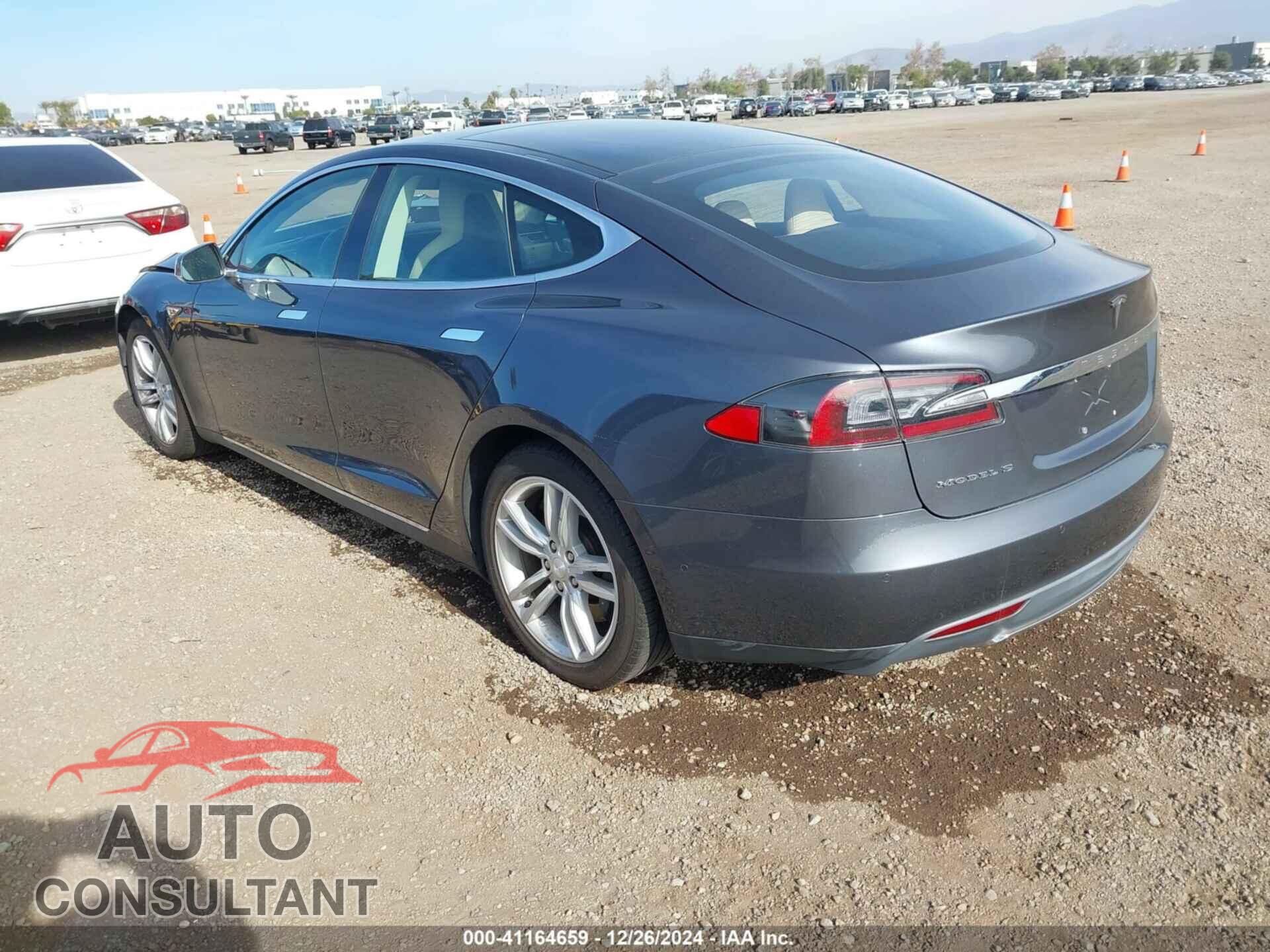 TESLA MODEL S 2014 - 5YJSA1H10EFP65033