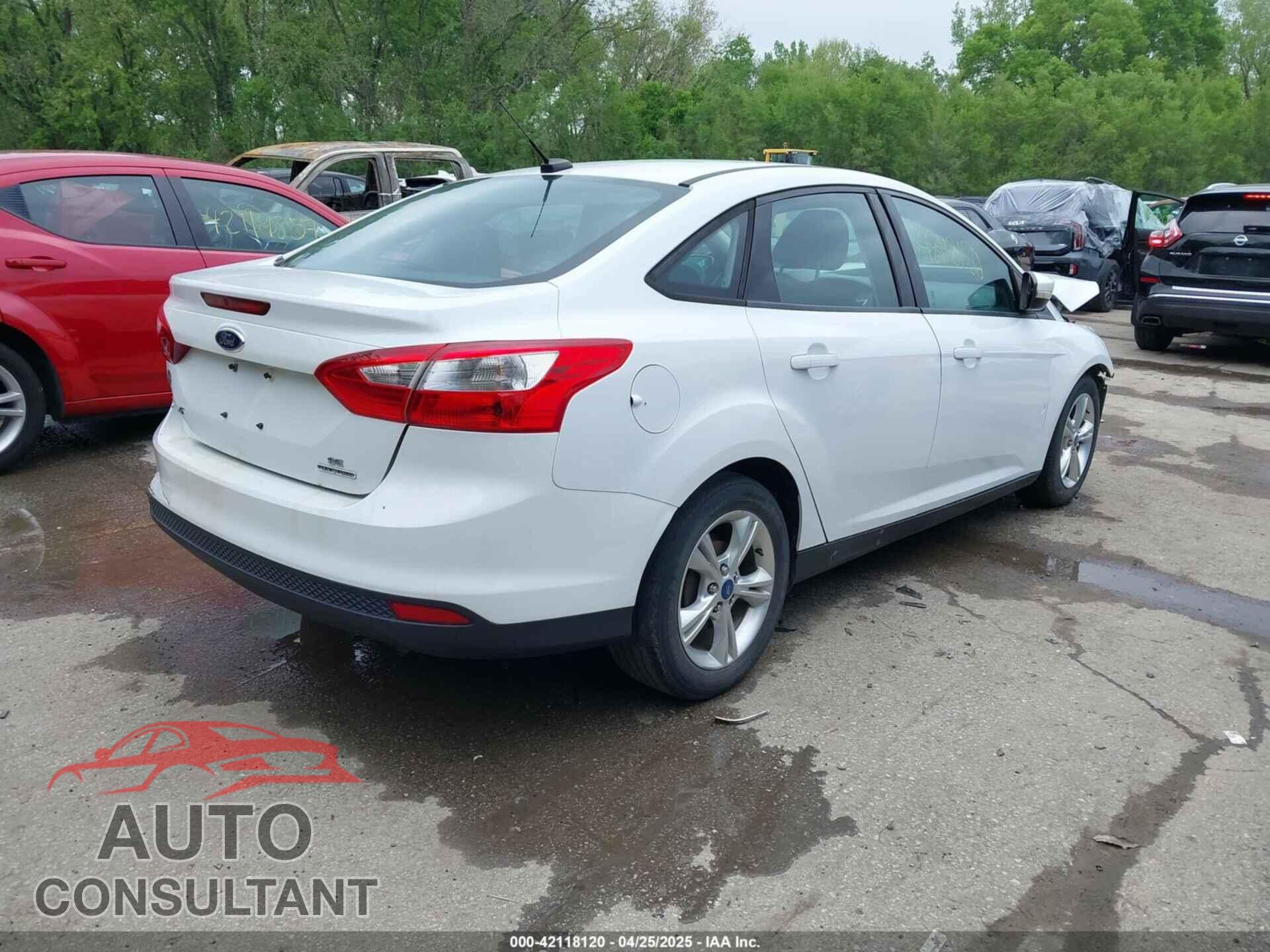 FORD FOCUS 2014 - 1FADP3F21EL224140