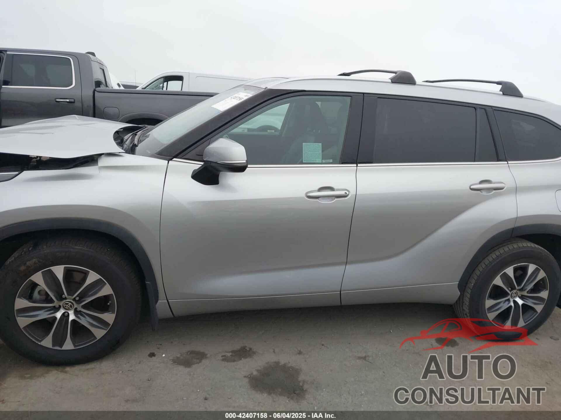 TOYOTA HIGHLANDER 2021 - 5TDHZRBH8MS142051