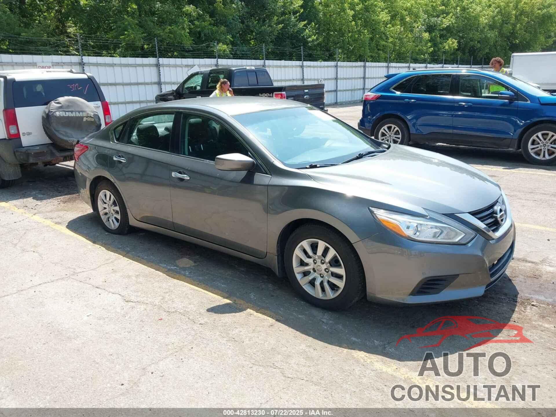 NISSAN ALTIMA 2018 - 1N4AL3AP3JC295500