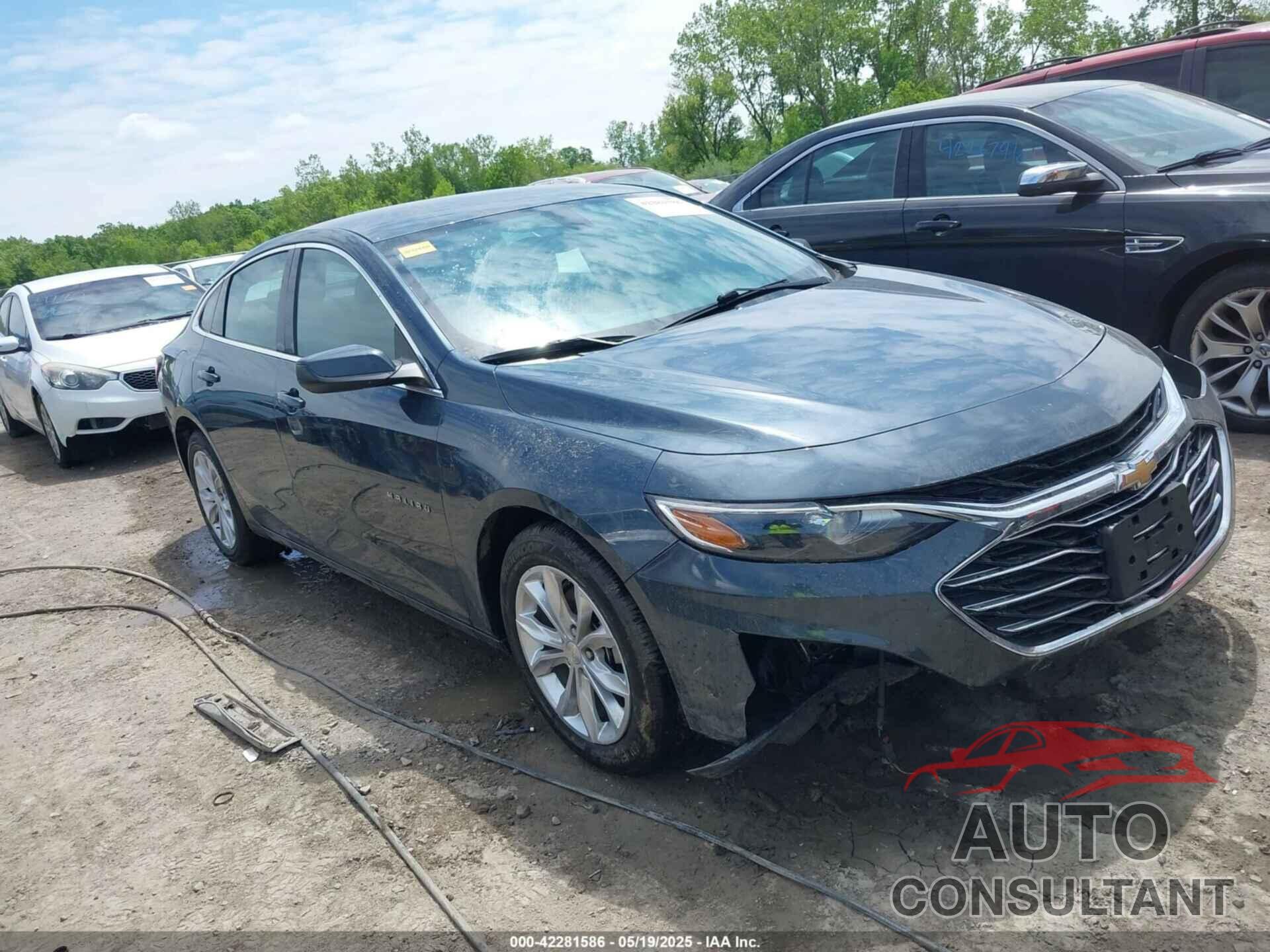CHEVROLET MALIBU 2020 - 1G1ZD5ST2LF009857