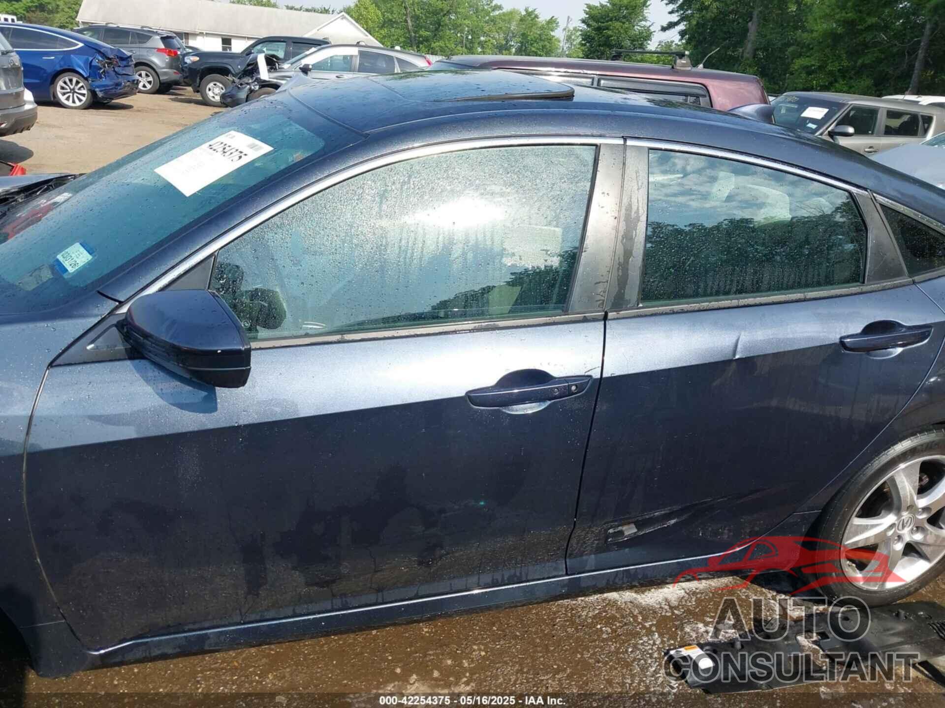HONDA CIVIC 2017 - 2HGFC2F83HH505324