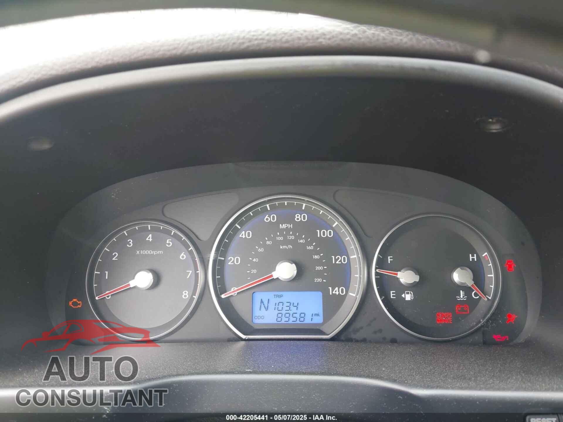 HYUNDAI SANTA FE 2010 - 5NMSG3AB5AH408551