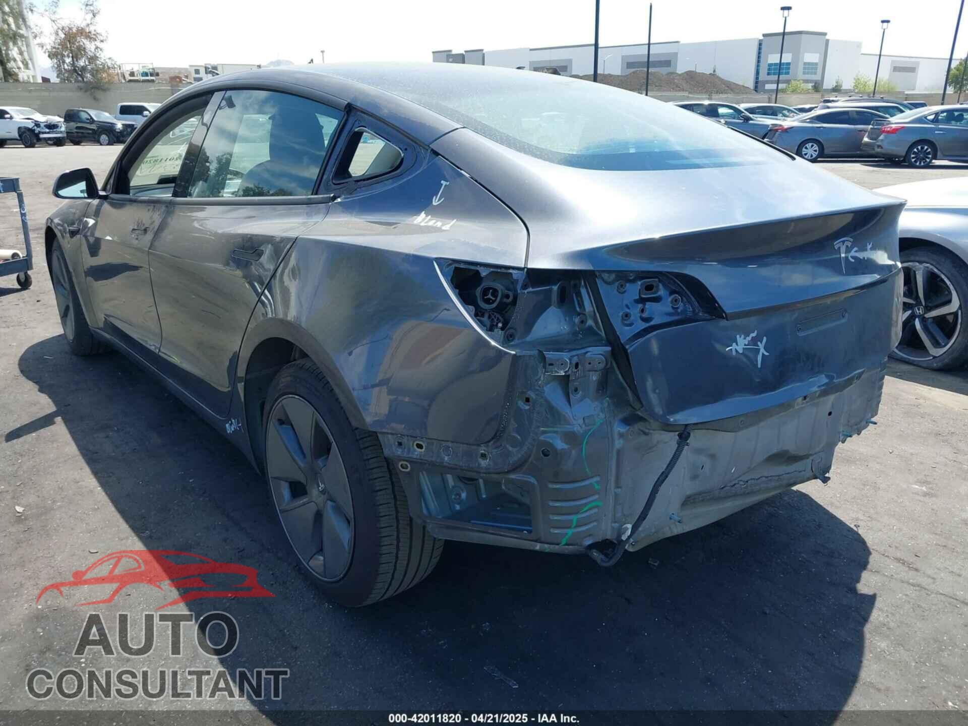 TESLA MODEL 3 2021 - 5YJ3E1EA6MF006544