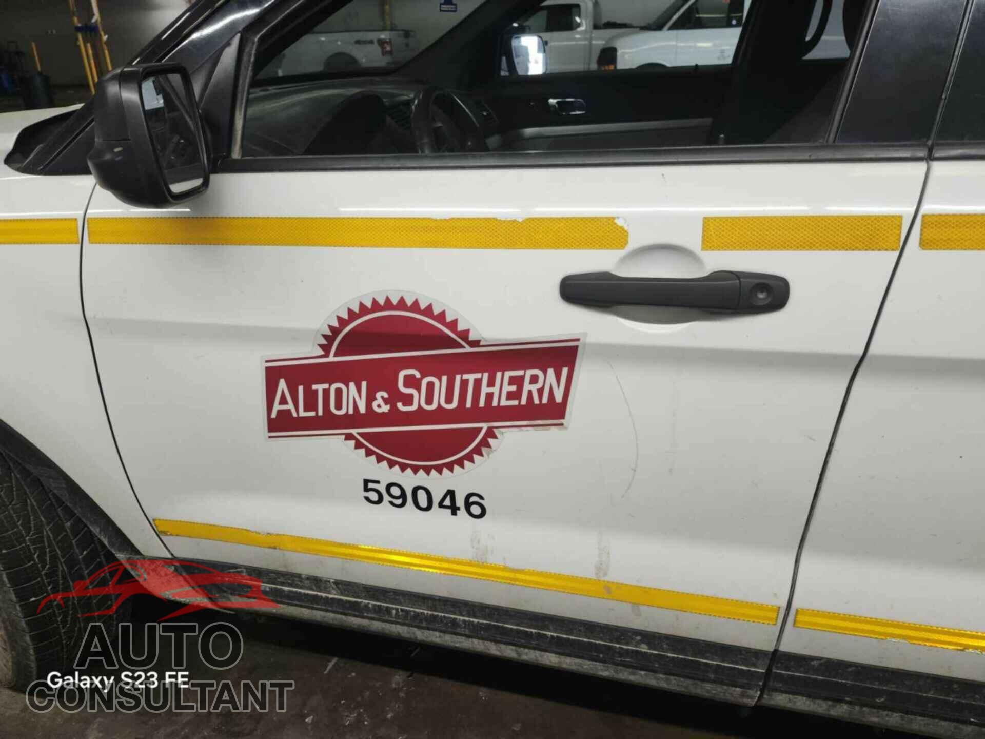 FORD EXPLORER 2018 - 1FM5K8B80JGB60188