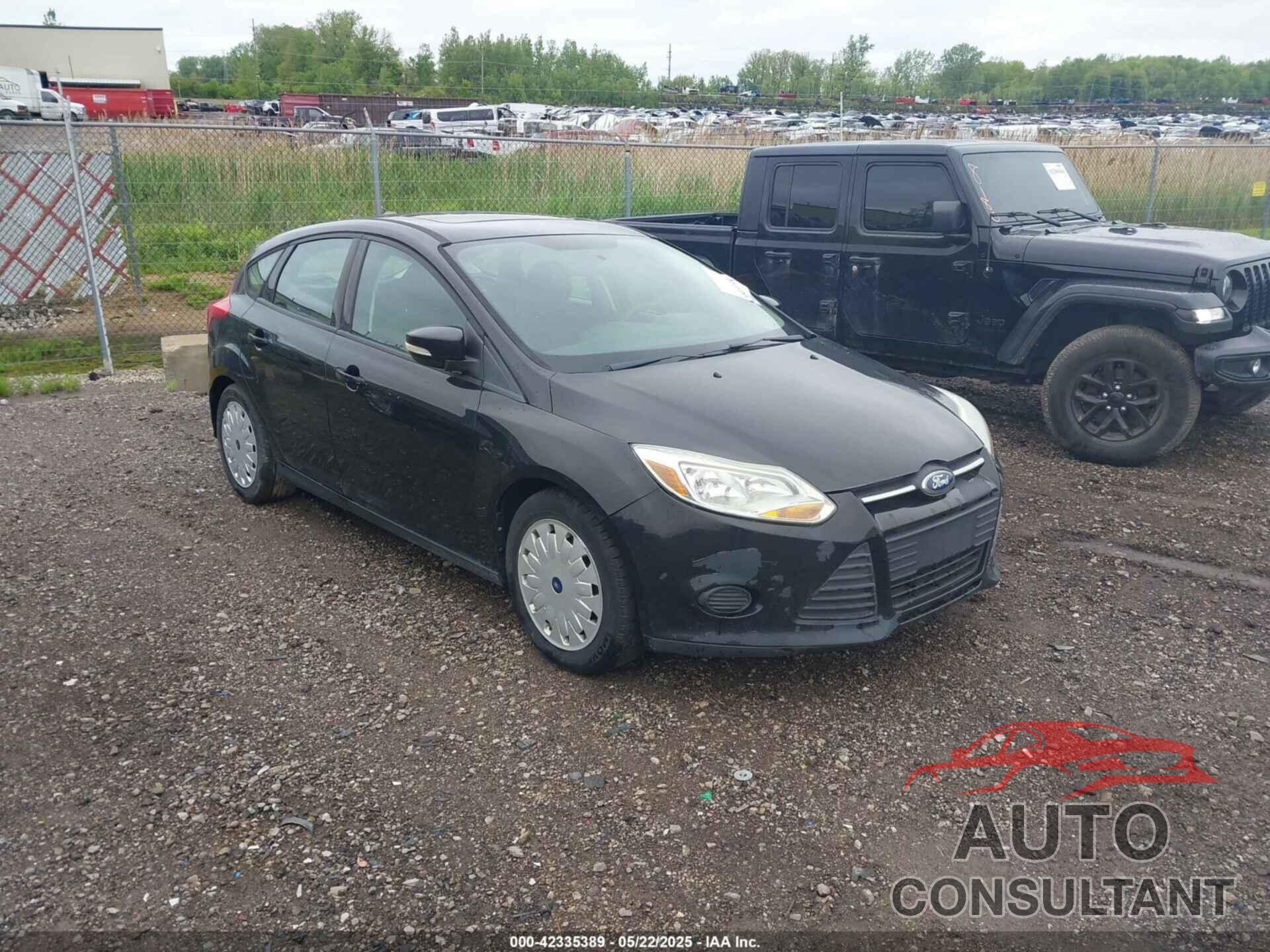 FORD FOCUS 2014 - 1FADP3K2XEL367139