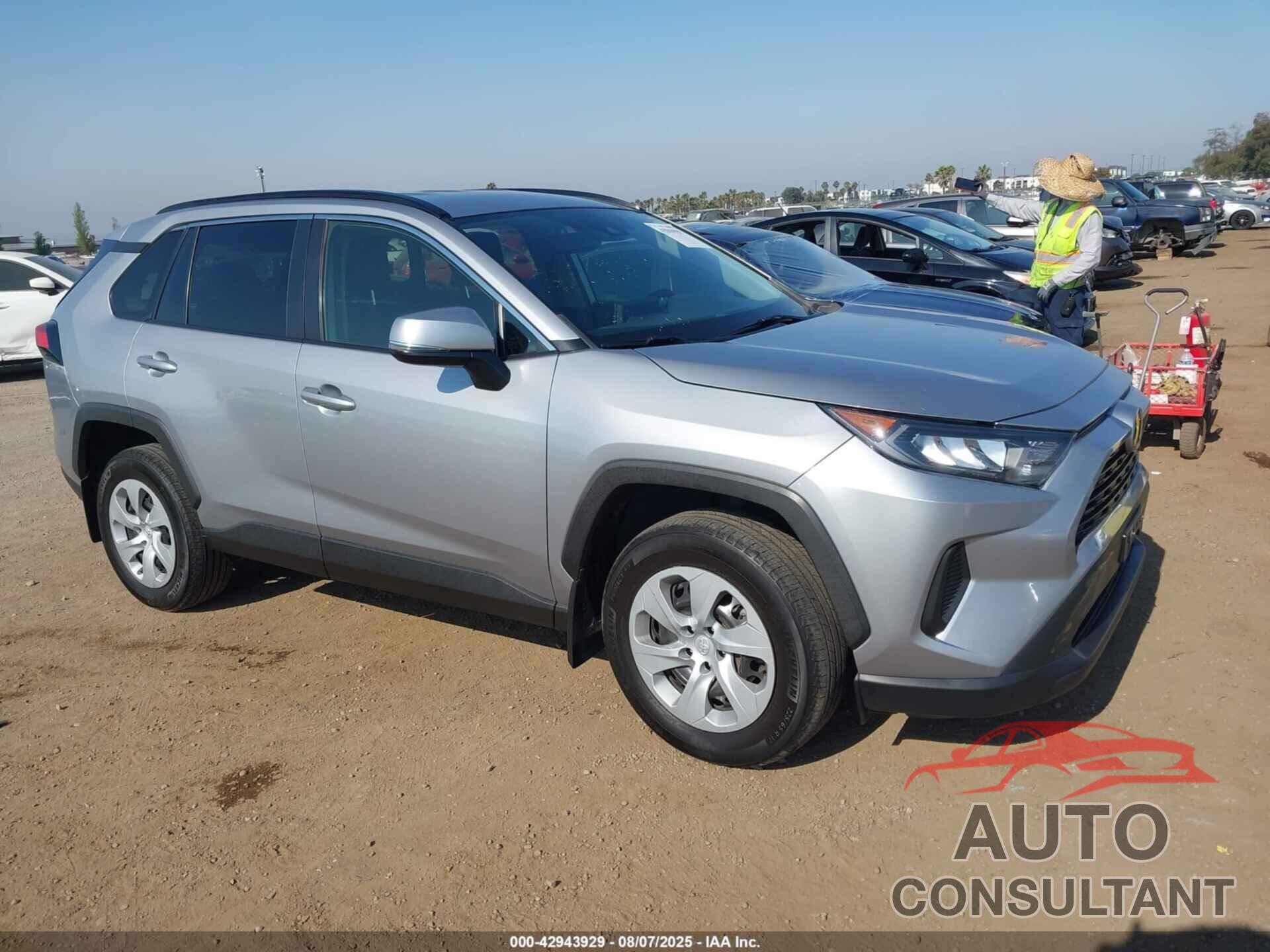 TOYOTA RAV4 2021 - JTMK1RFV3MD062584