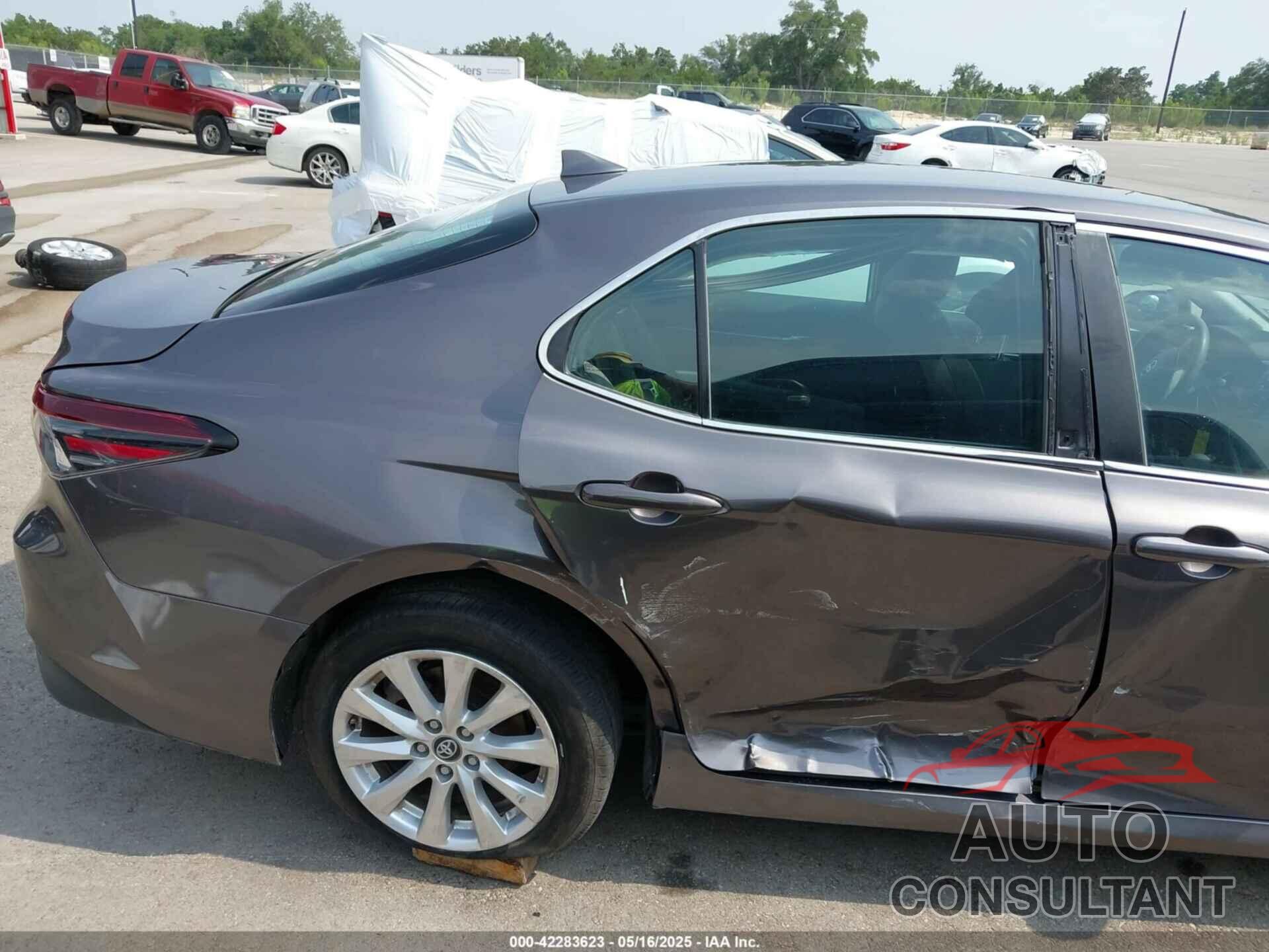 TOYOTA CAMRY 2019 - 4T1B11HK3KU268999