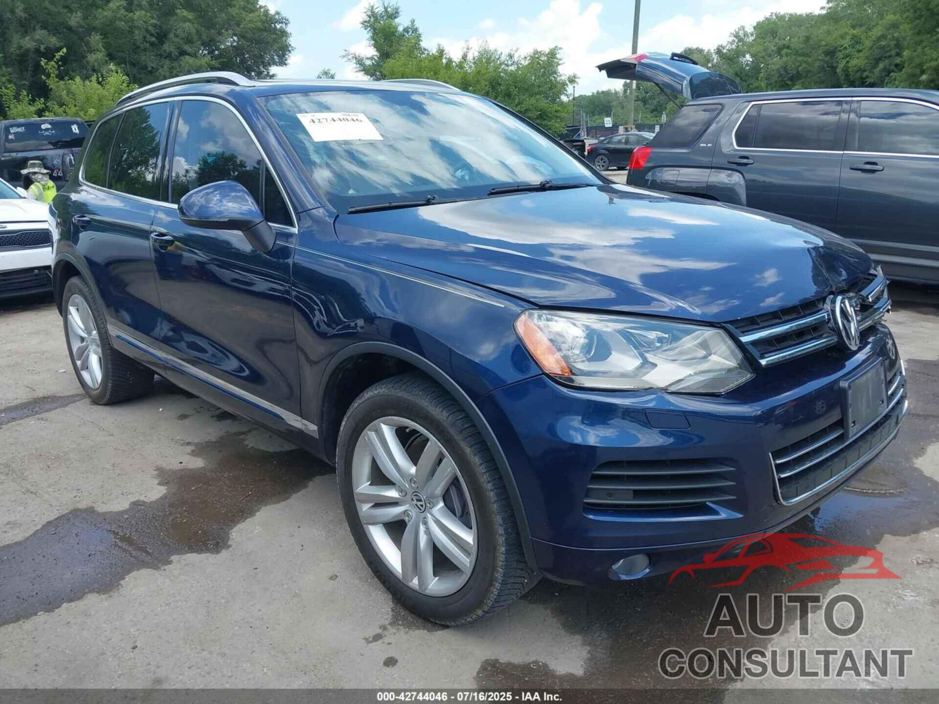 VOLKSWAGEN TOUAREG 2013 - WVGEF9BP7DD005497