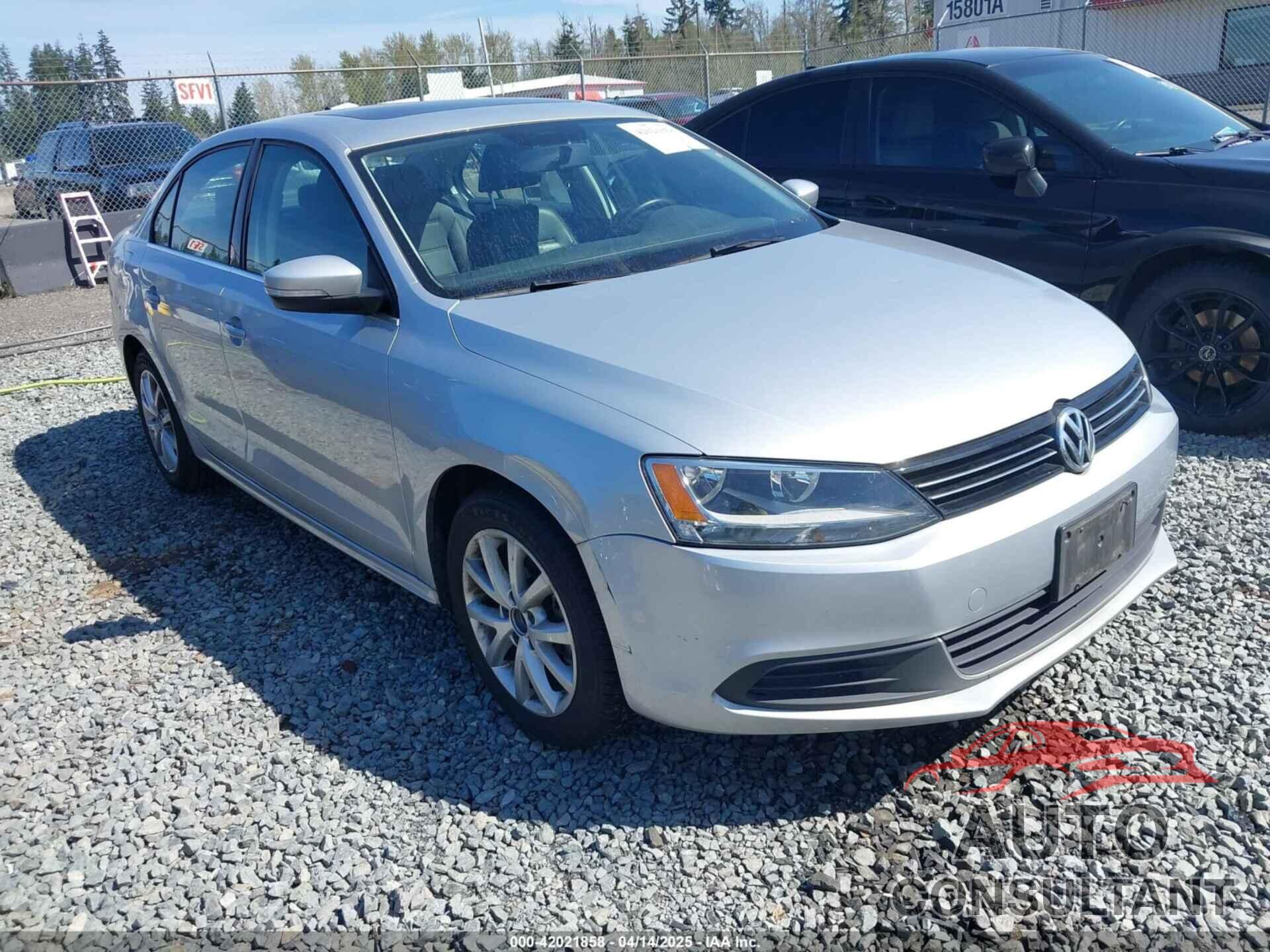 VOLKSWAGEN JETTA 2013 - 3VWDP7AJ0DM447943