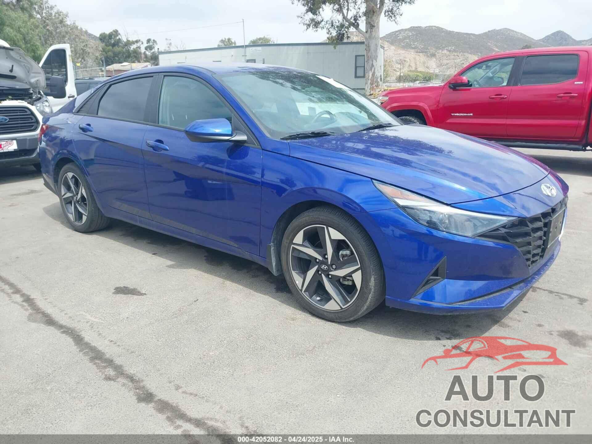 HYUNDAI ELANTRA 2023 - KMHLS4AG4PU427318