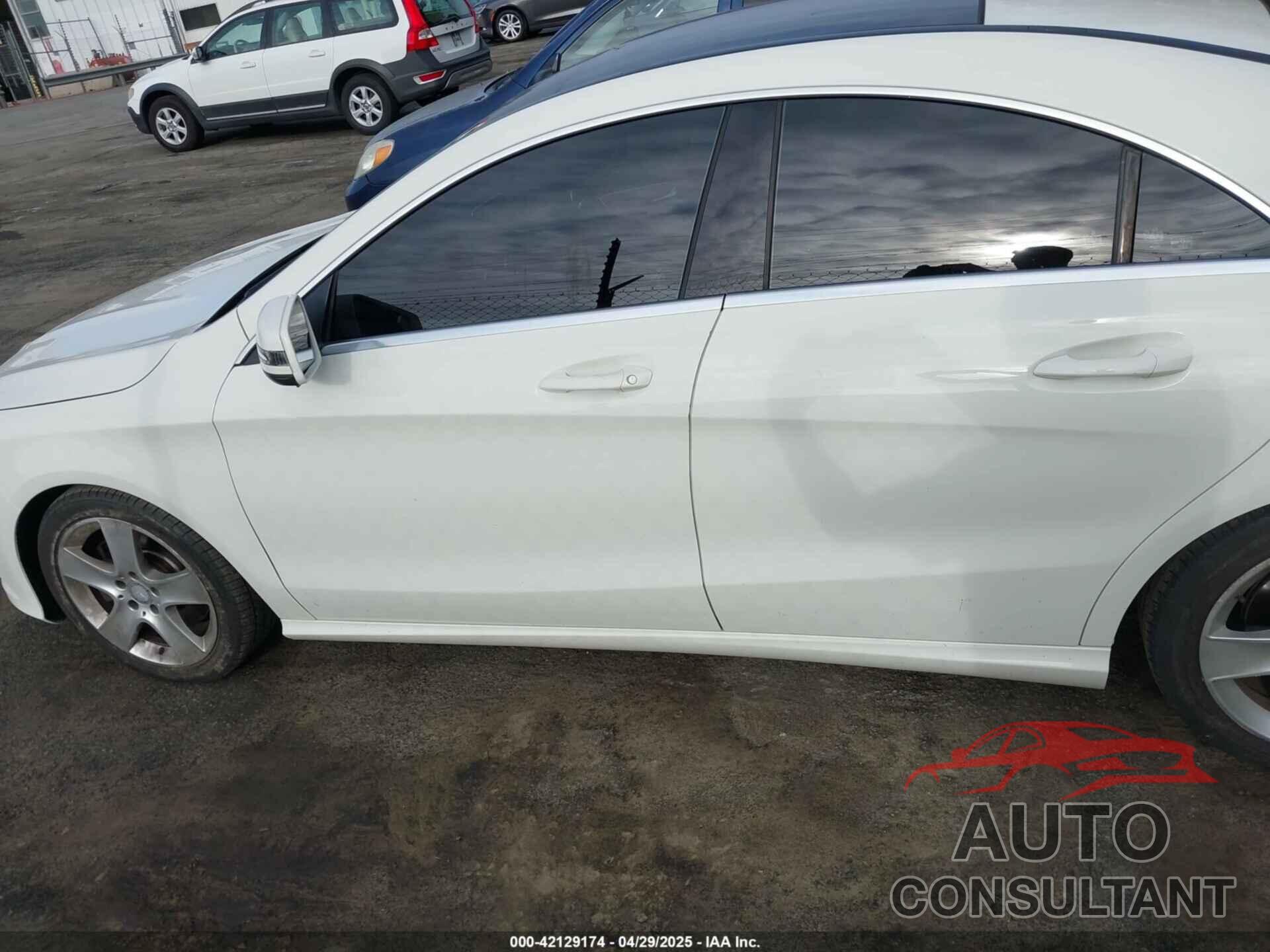 MERCEDES-BENZ CLA 250 2016 - WDDSJ4EB4GN338592