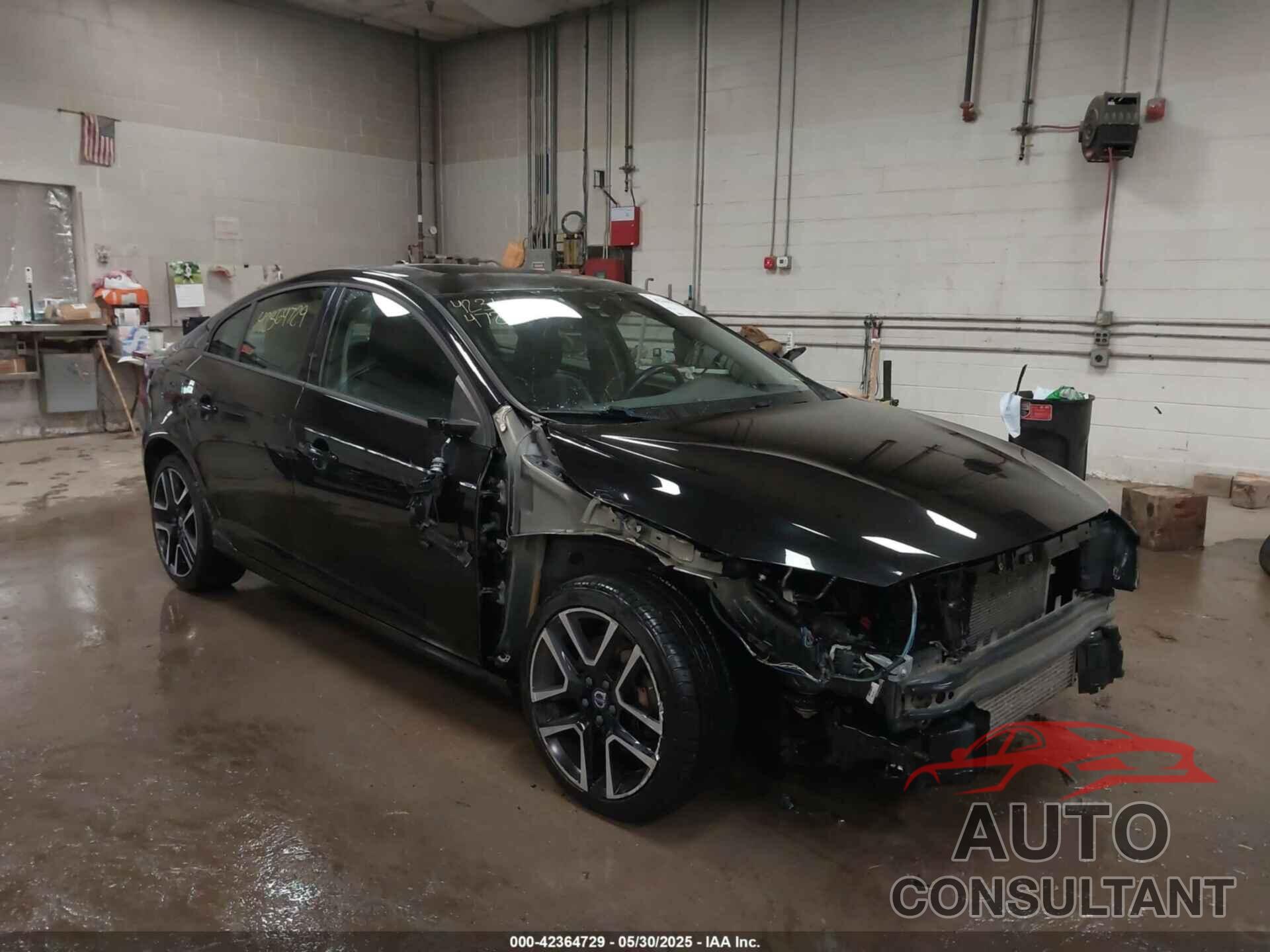 VOLVO S60 2018 - YV140MTL3J2451695