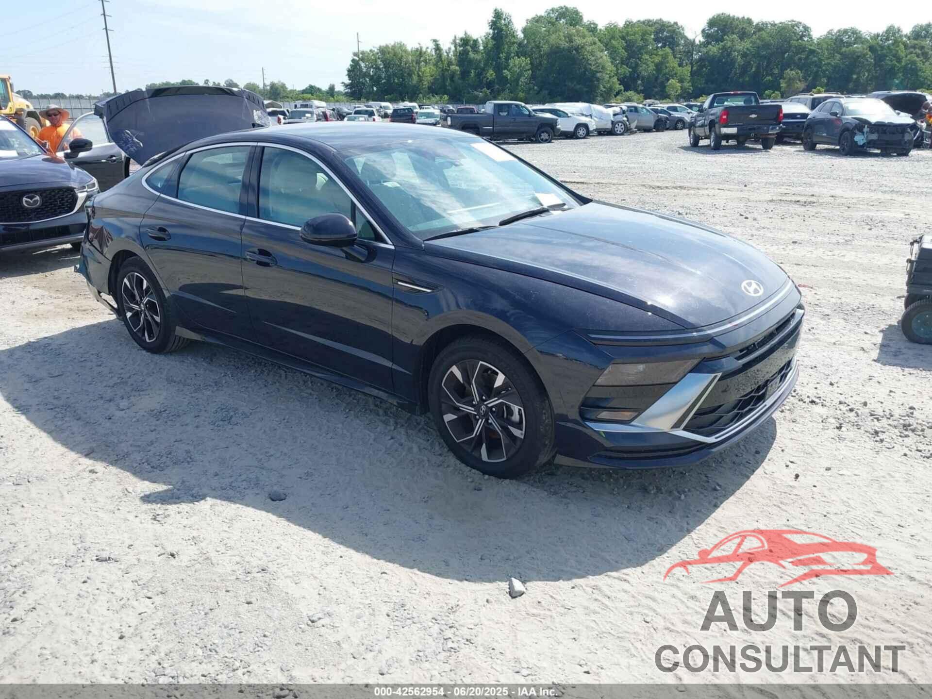 HYUNDAI SONATA 2025 - KMHL64JA8SA439997