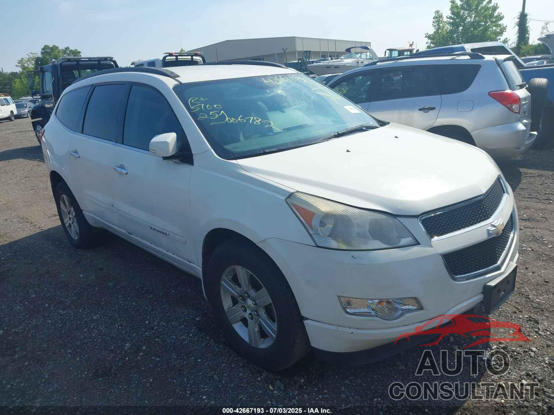 CHEVROLET TRAVERSE 2010 - 1GNLVFED0AJ238219