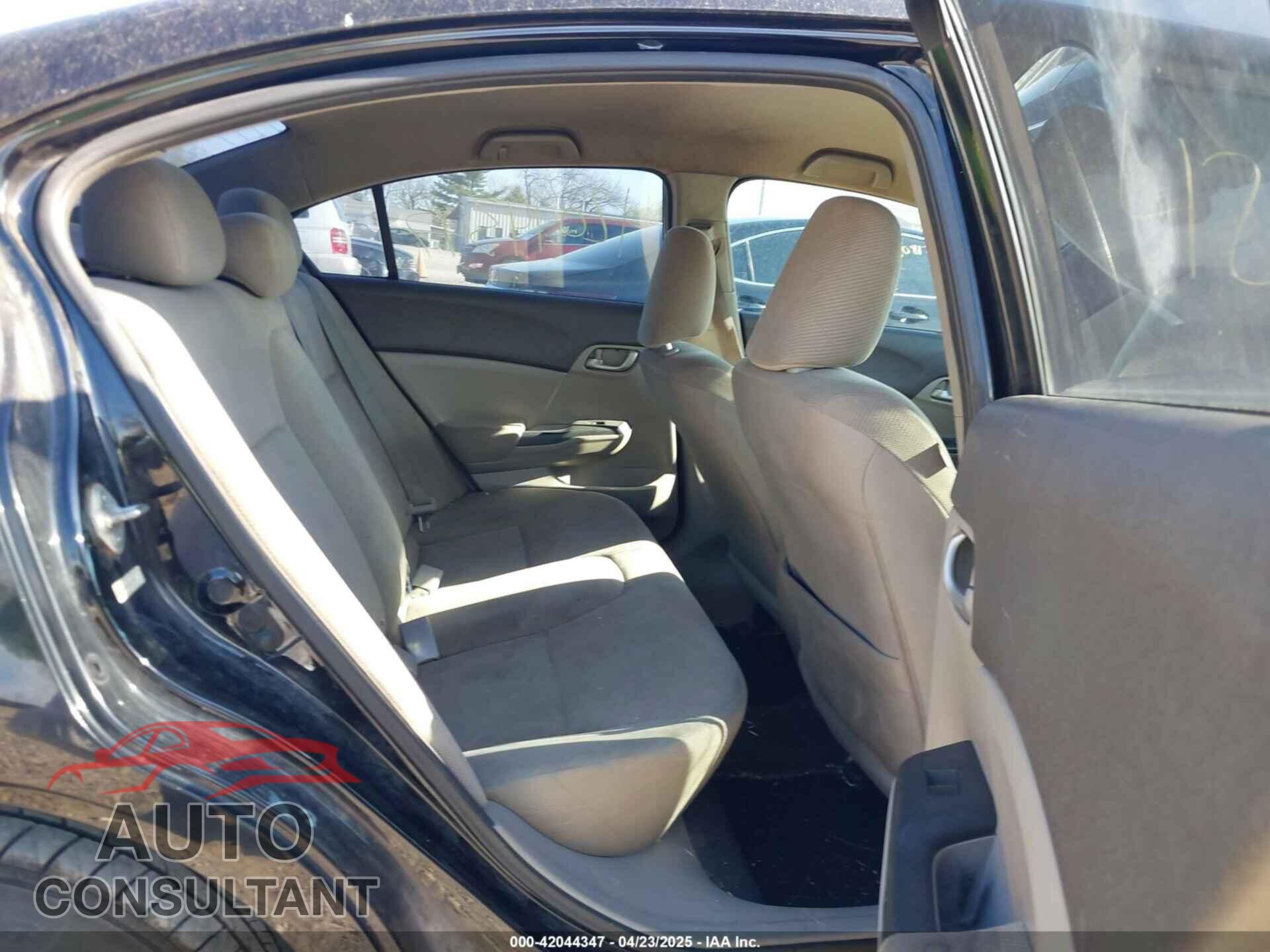 HONDA CIVIC 2012 - 19XFB2F56CE037357