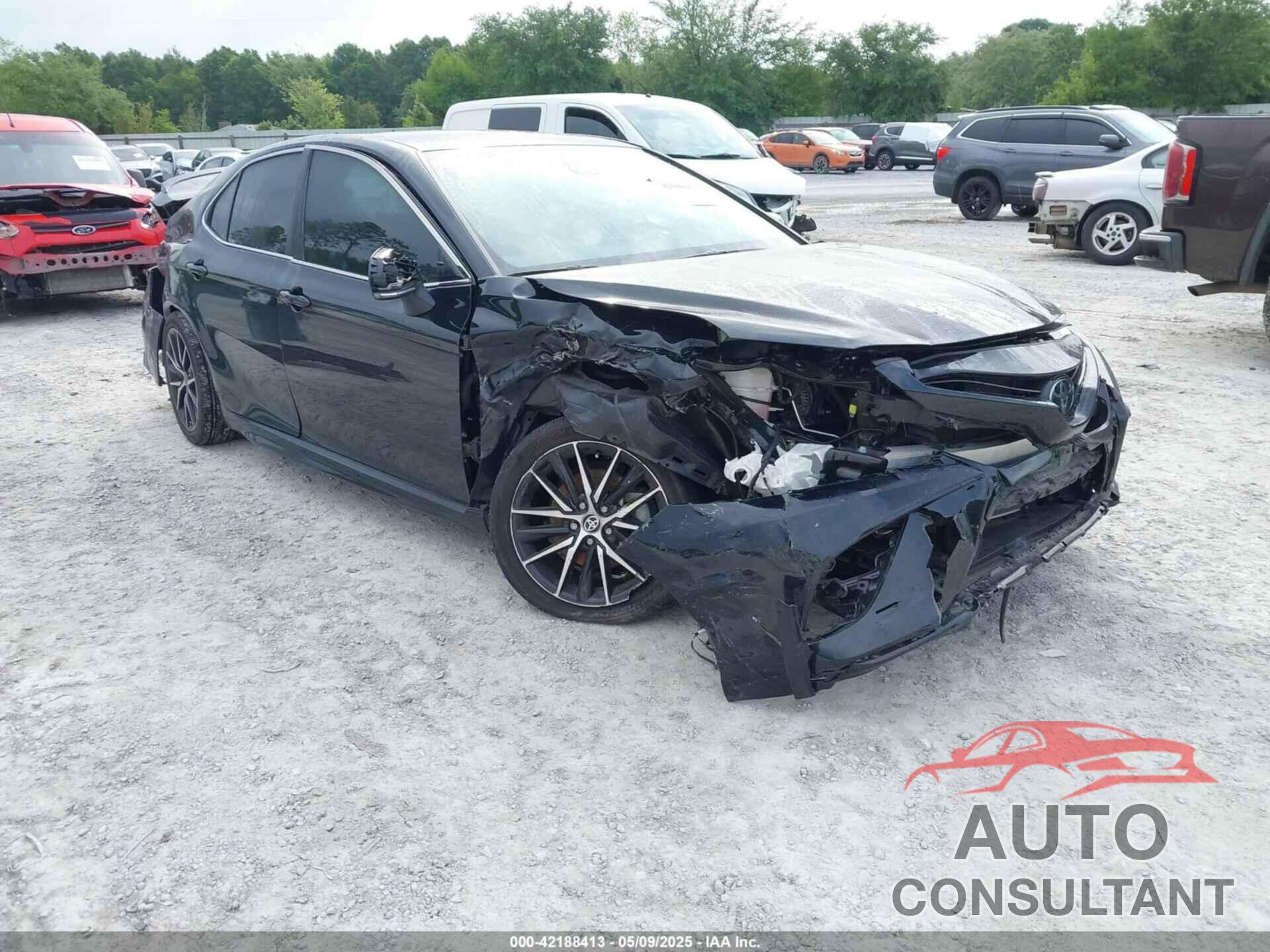 TOYOTA CAMRY 2023 - 4T1G11AK9PU796795