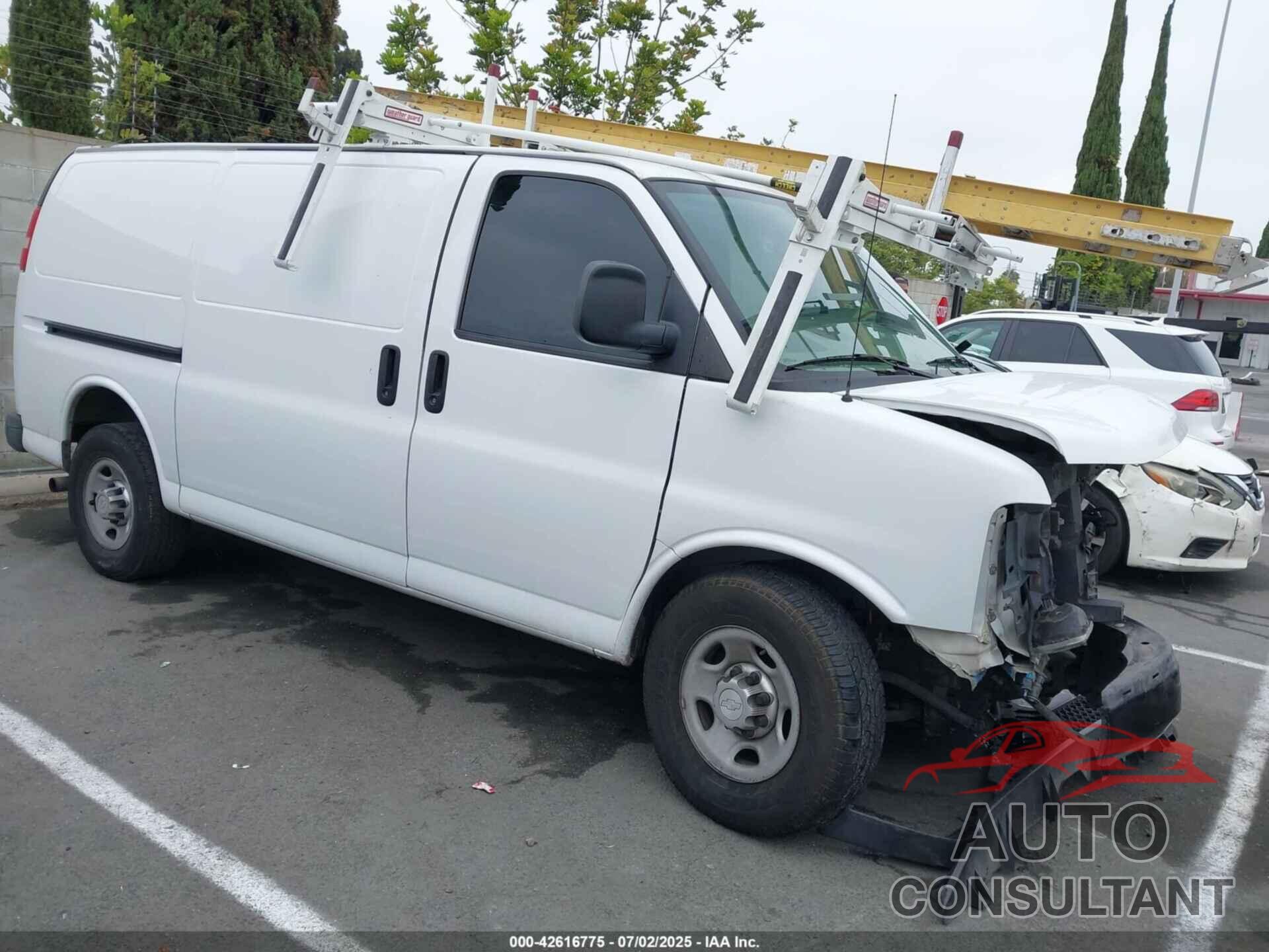 CHEVROLET EXPRESS 2500 2015 - 1GCWGFCF6F1185053