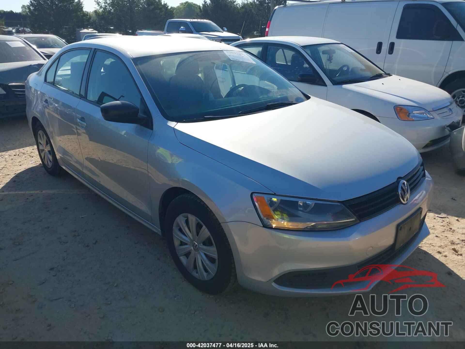 VOLKSWAGEN JETTA 2014 - 3VW2K7AJ4EM208158