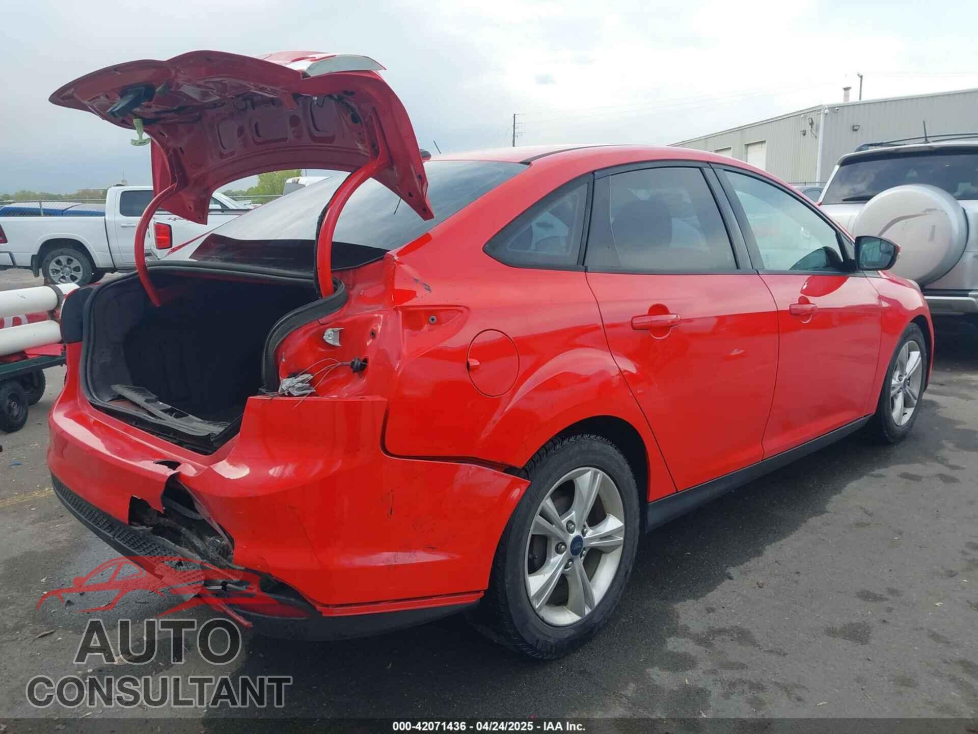 FORD FOCUS 2013 - 1FADP3F29DL338014