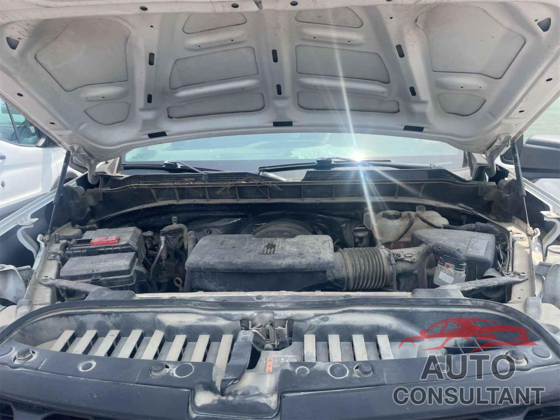 CHEVROLET SILVERADO 1500 2019 - 3GCPWAEFXKG260856