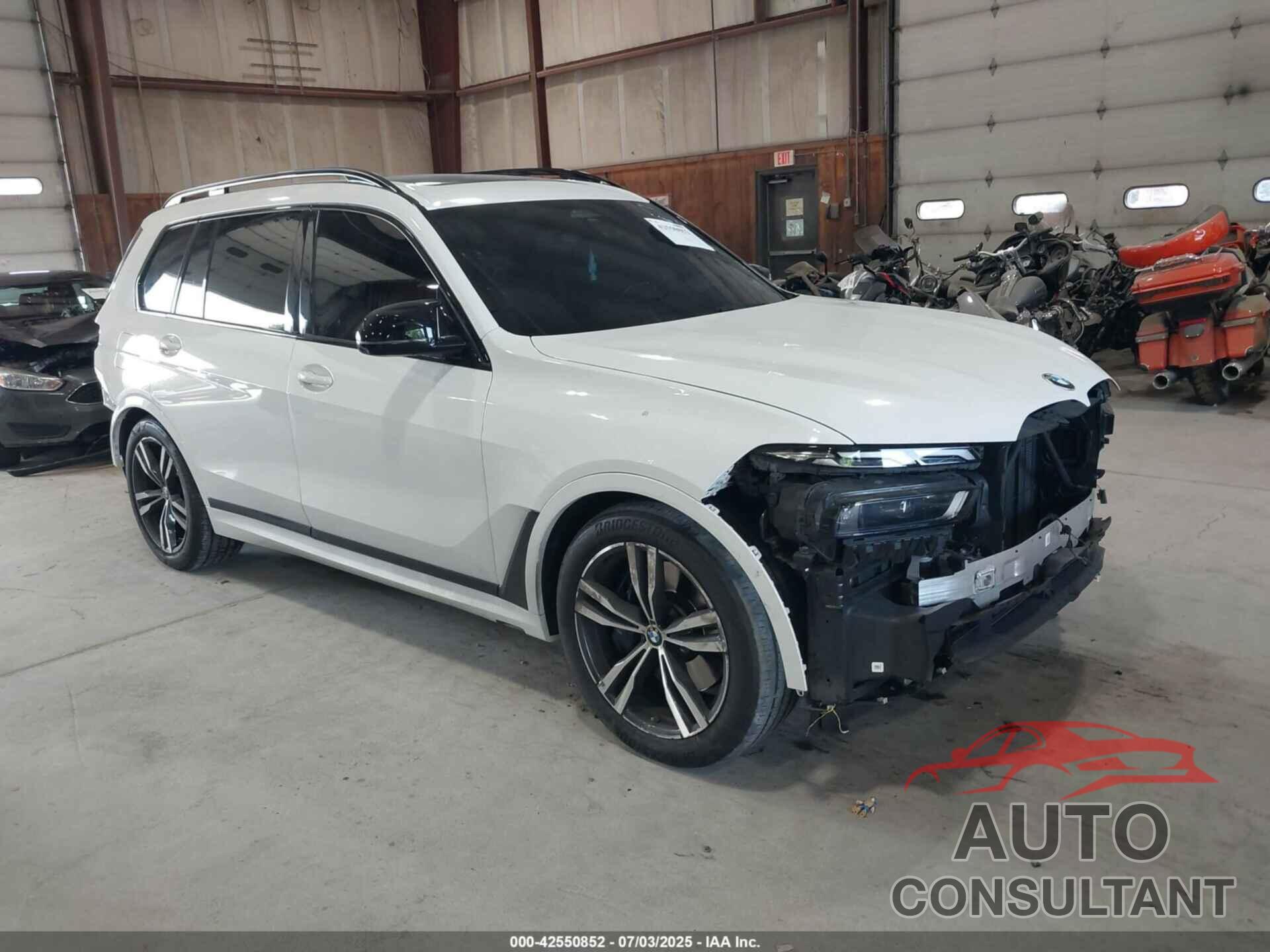 BMW X7 2023 - 5UX33EM09P9P12572